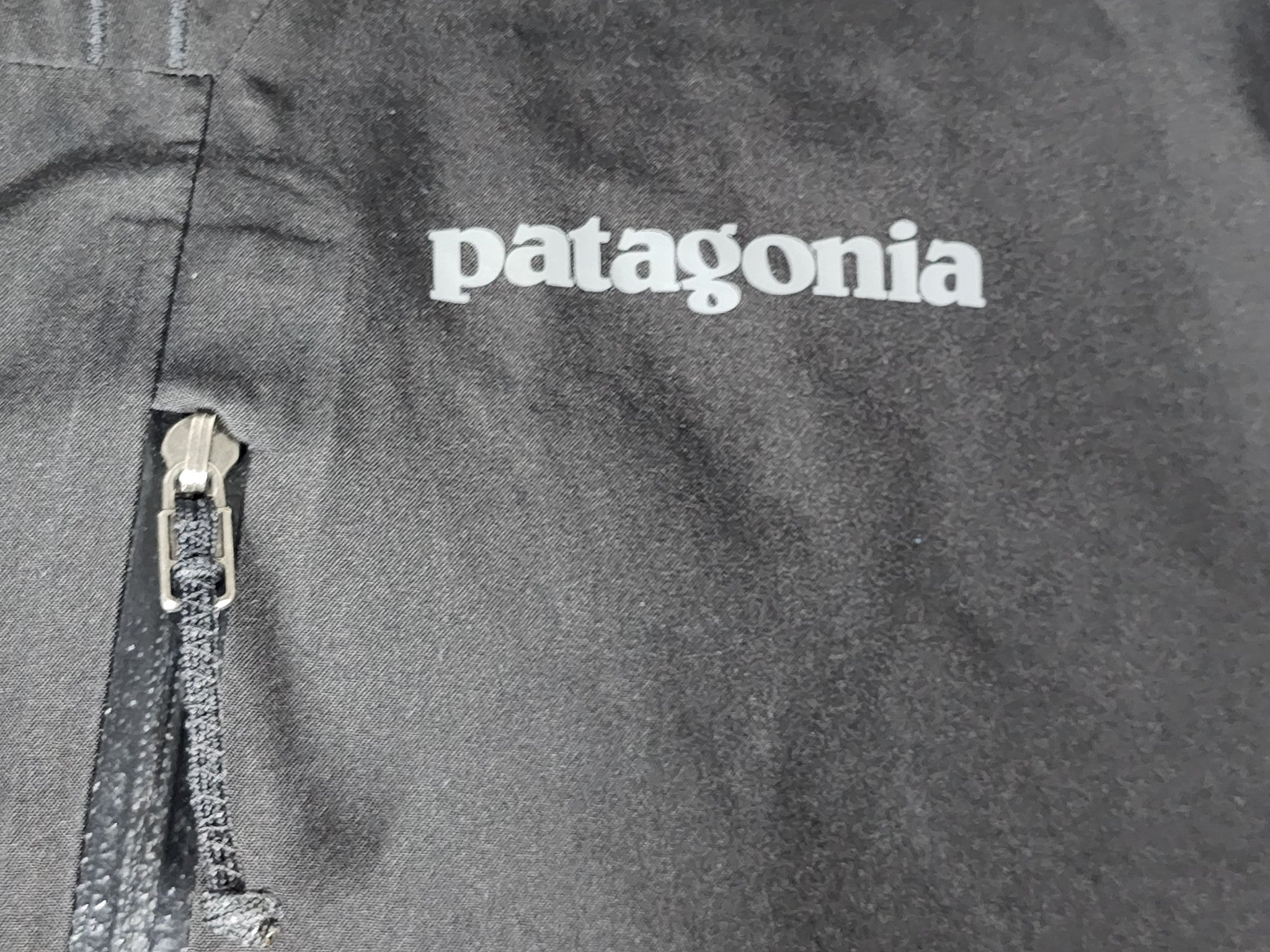 Patagonia Men's Calcite Waterproof Rain Jacket Black Sz S