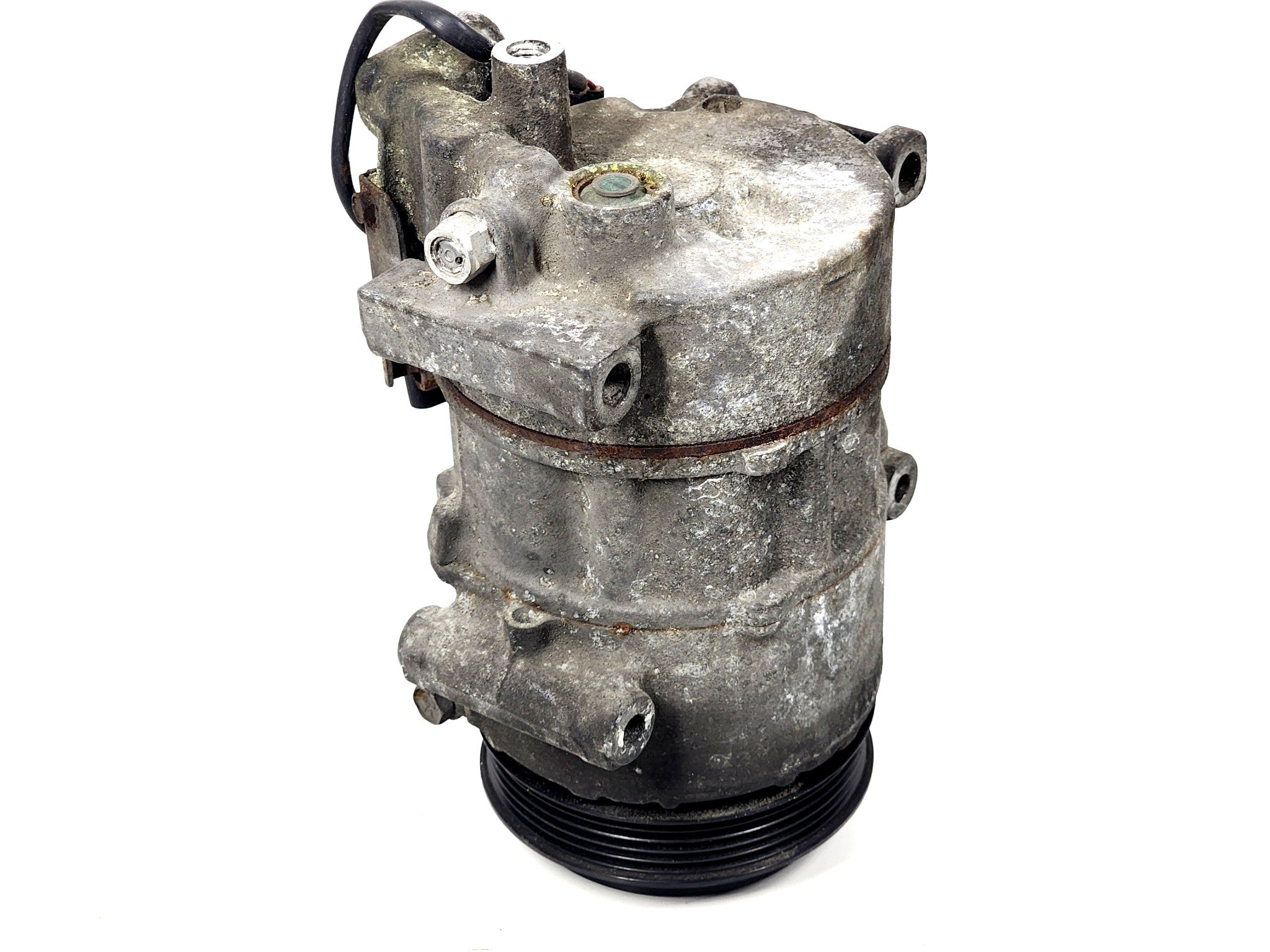 OEM MERCEDES BENZ B200 2.0L AC COMPRESSOR P/N 682-50129 for 2006-2011 (1YW)
