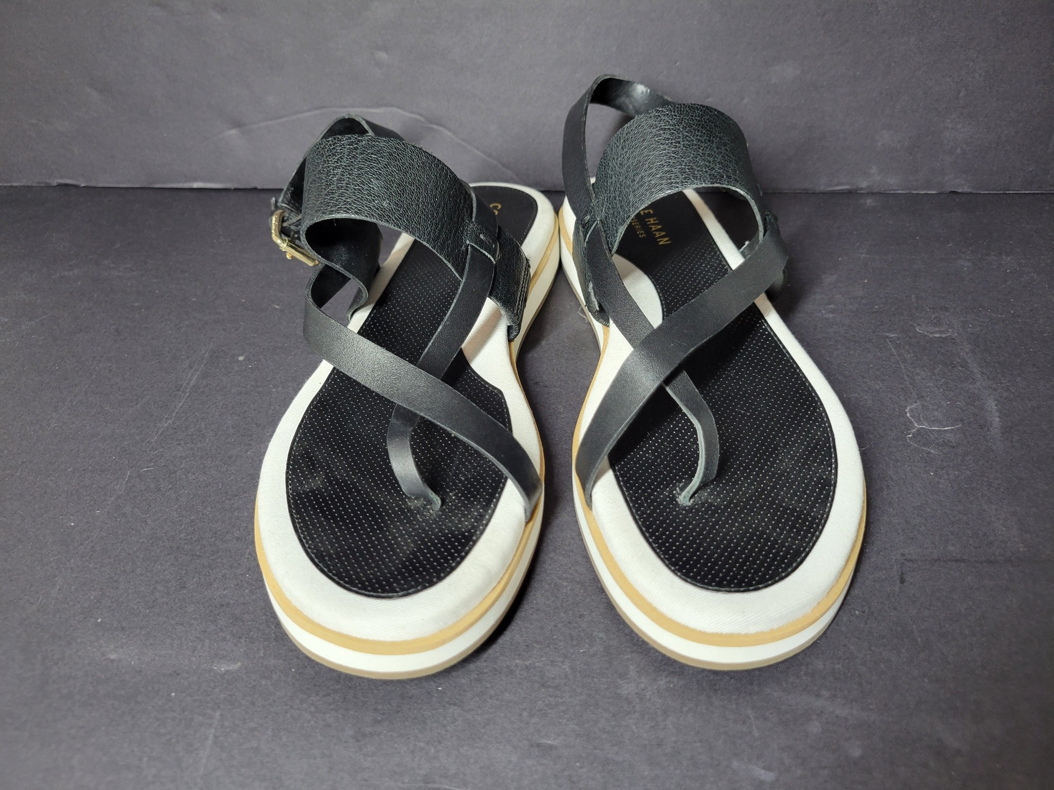 Cole Haan Women's Mandy Sandal Leather Thong Strap W25435 Black Sz 7.5
