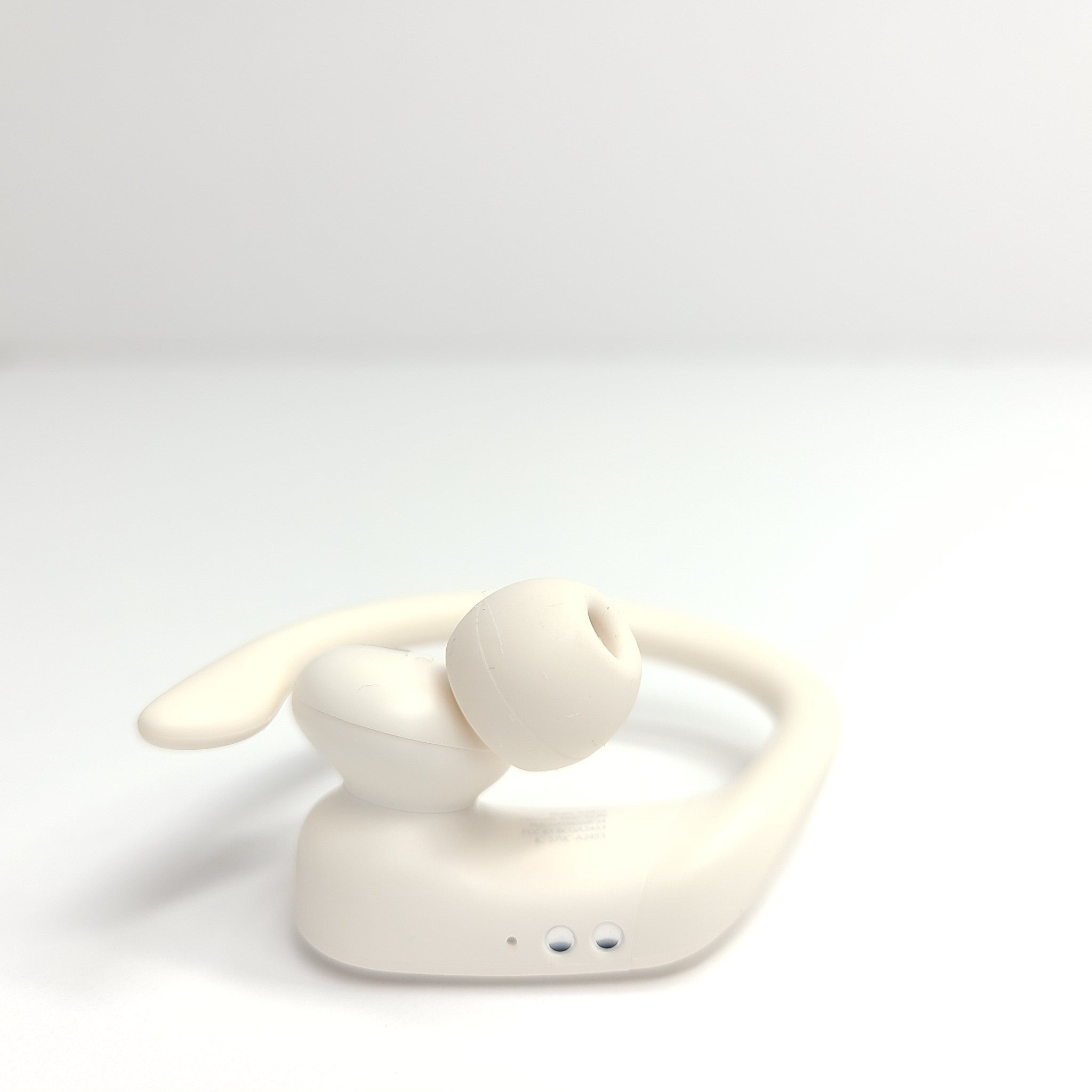 Powerbeats Pro Beats by Dr. Dre Totally Wireless A2454 Right ONLY - Ivory White
