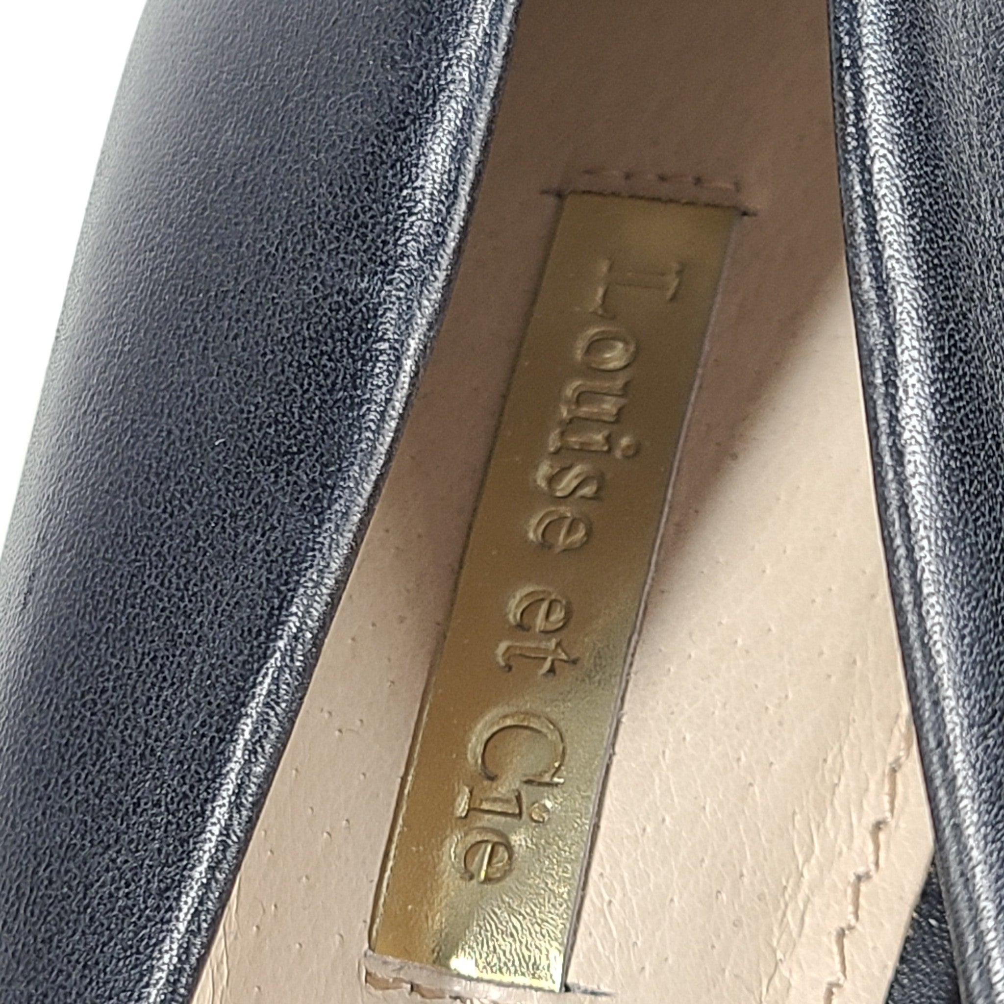 Louise et Cie Jordyna Pumps Heel Pointed Toe Black Leather US 9M