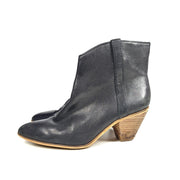 Frye & Co. Maley Pull Tab 70716 Women's Black Leather Ankle Booties US 8.5M READ