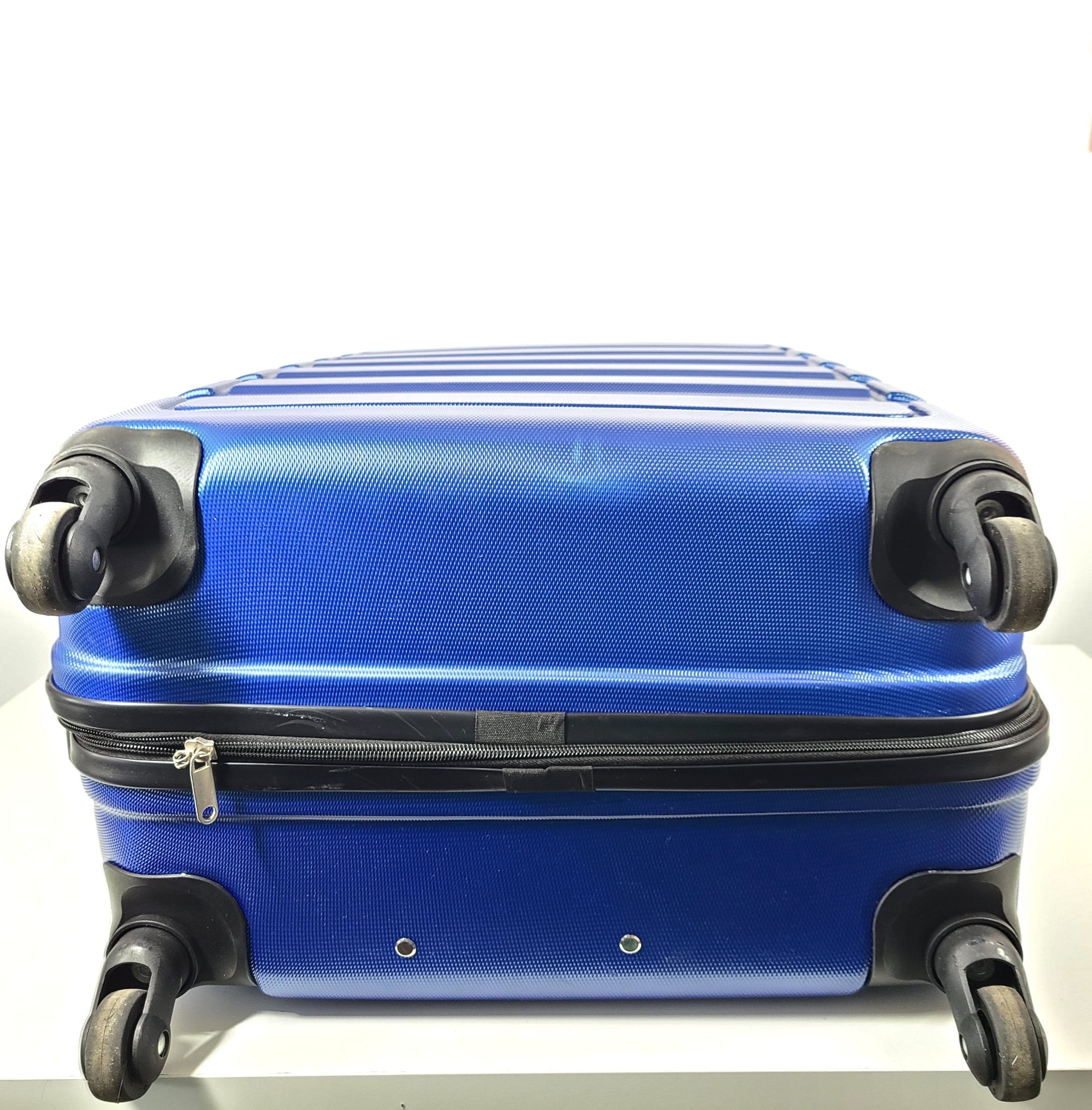 Outbound 30" Hardside Spinner Suitcase Luggage Durable Blue Lightweight