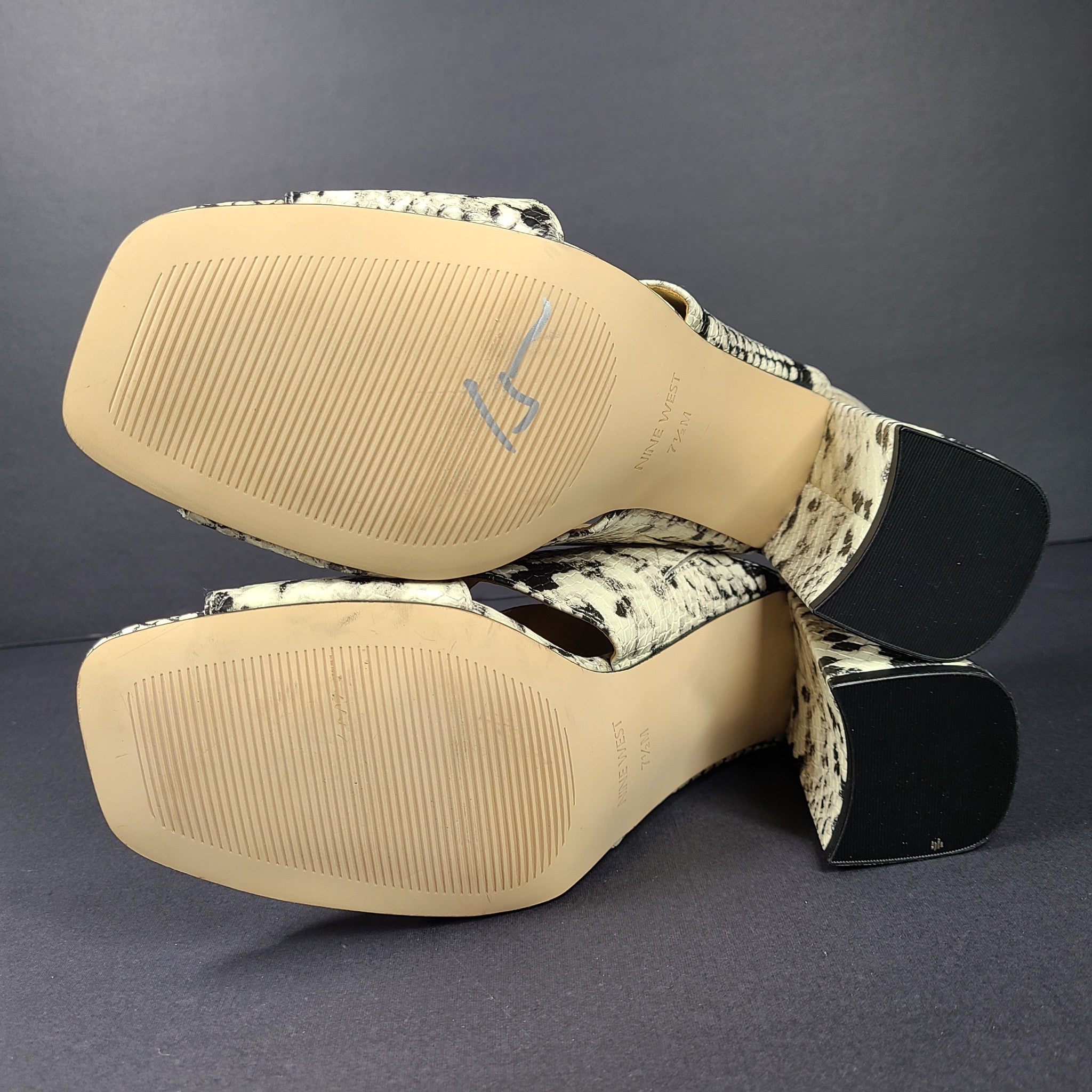 Nine West Women's Gigi 3 Snake Print Slip On Block Heel Sandals Mules Sz 7.5