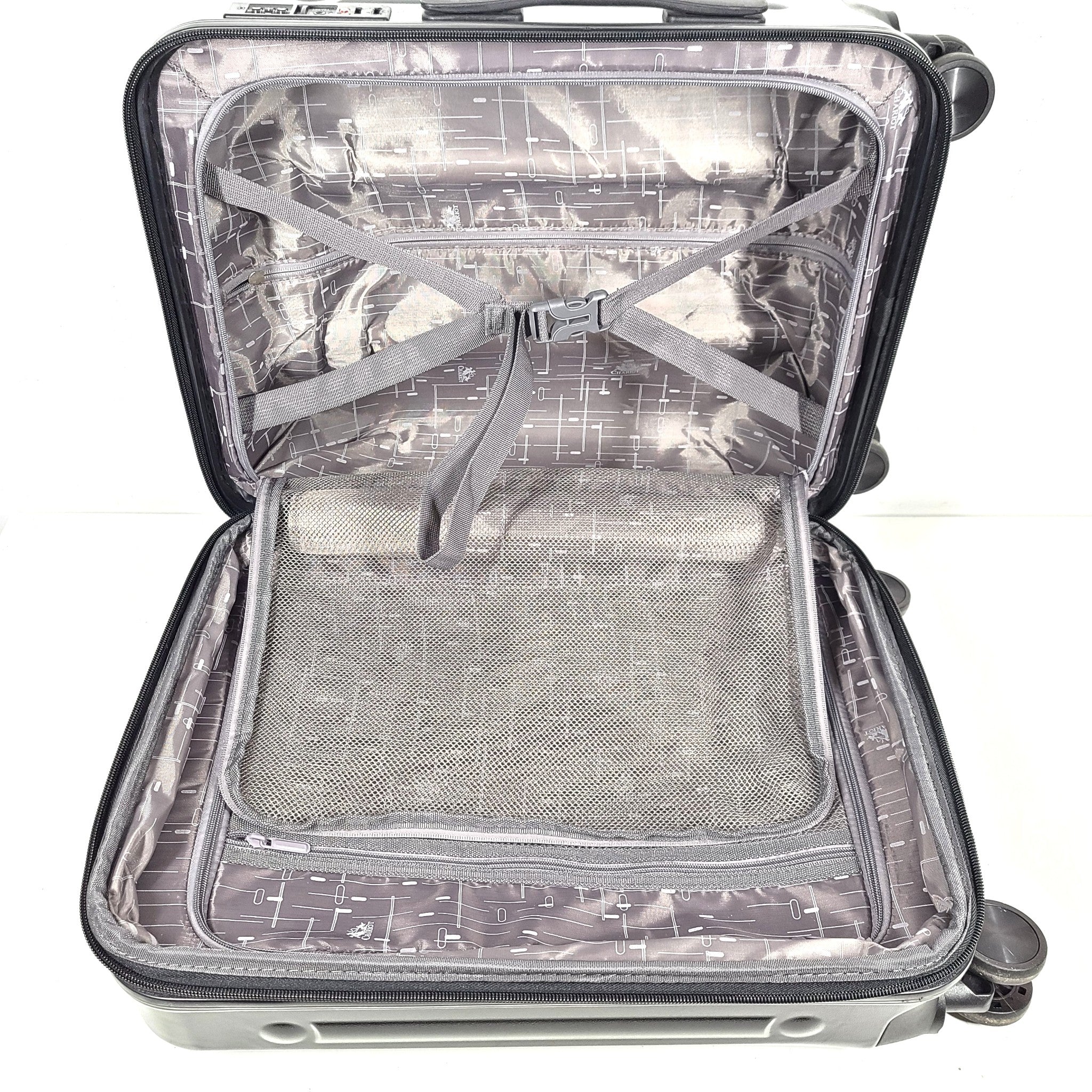 Chariot 21" Spinner Carry On Cabin Luggage hard Shell Locking Expandable Black