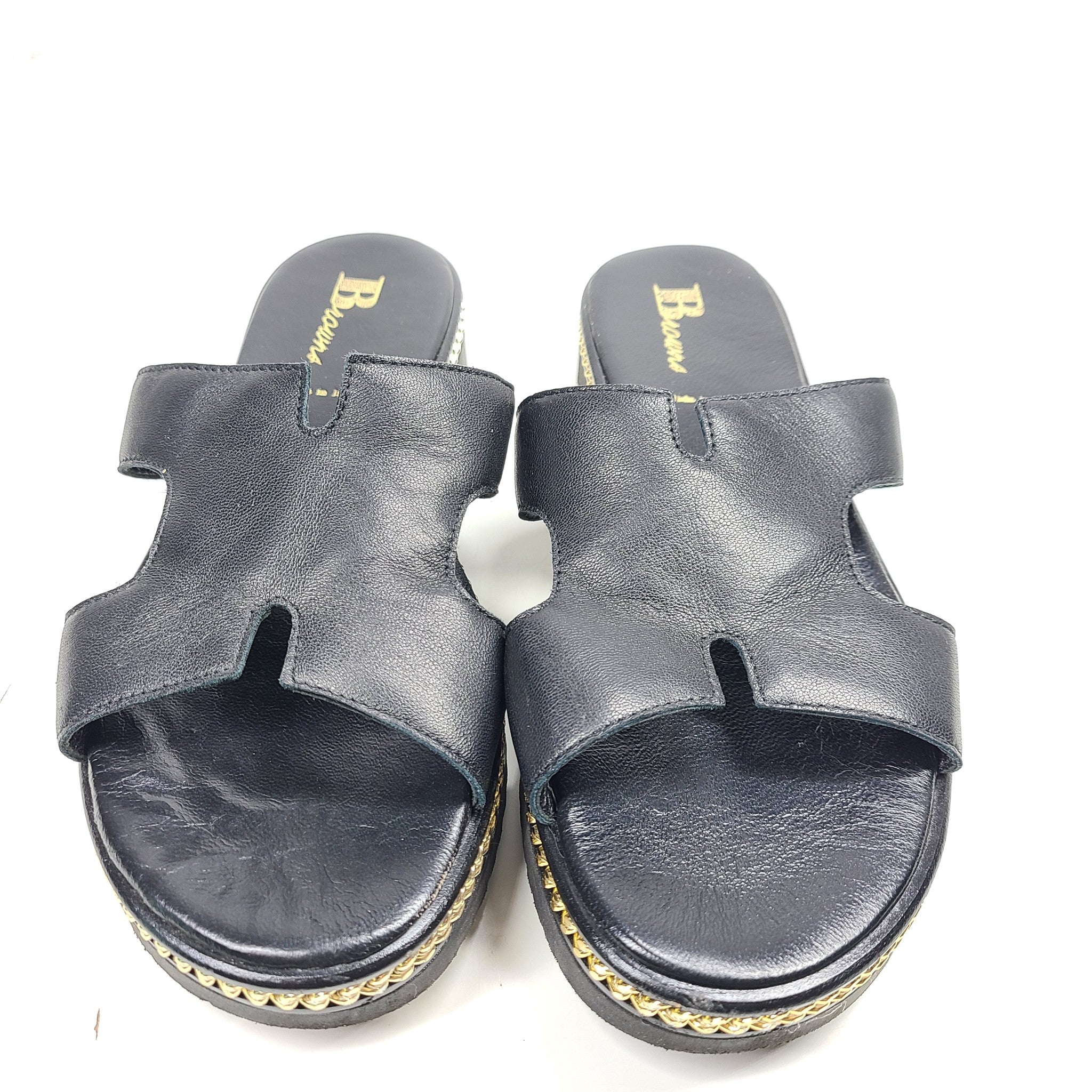 Browns Women's Black Leather Sandals Gold Chain Accent Sz 9