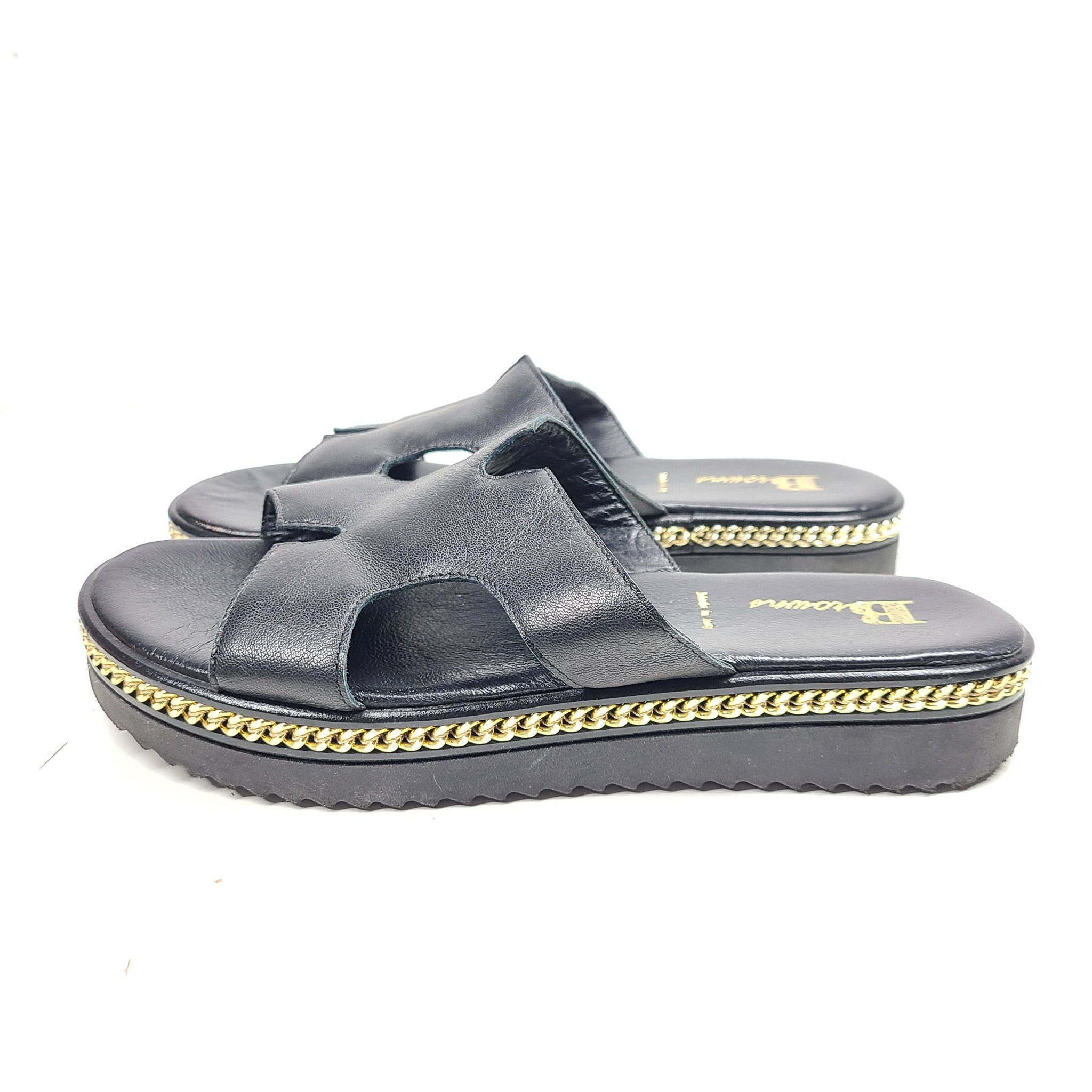 Browns Women's Black Leather Sandals Gold Chain Accent Sz 9