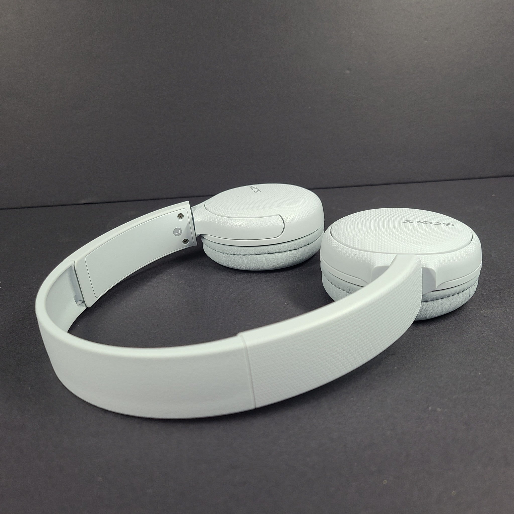 Sony WH-CH510 Wireless Bluetooth On the Ear Headphones - White