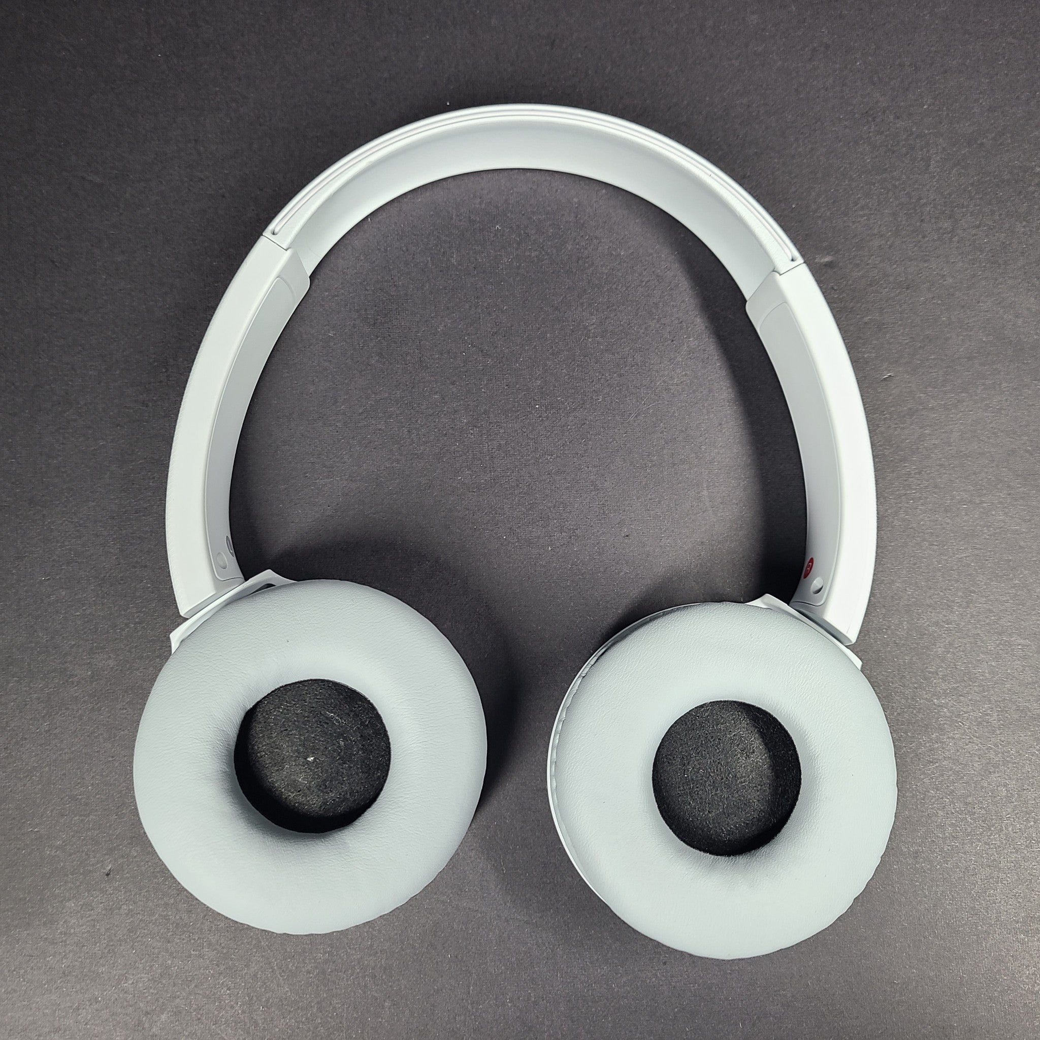 Sony WH-CH510 Wireless Bluetooth On the Ear Headphones - White