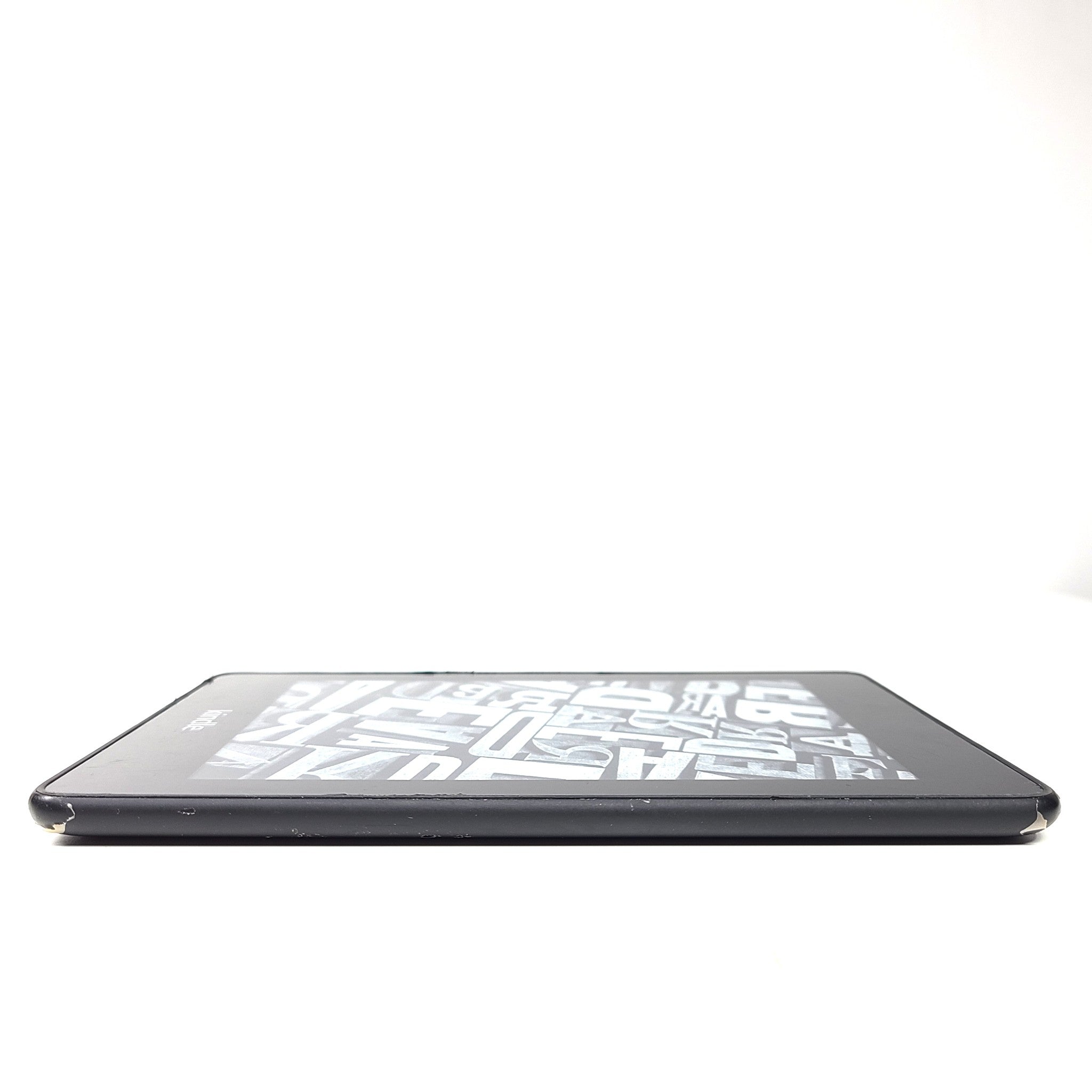Amazon Kindle Paperwhite 10th Gen 8GB, Wi-Fi, 6" Black - Corner Peeling & Scr