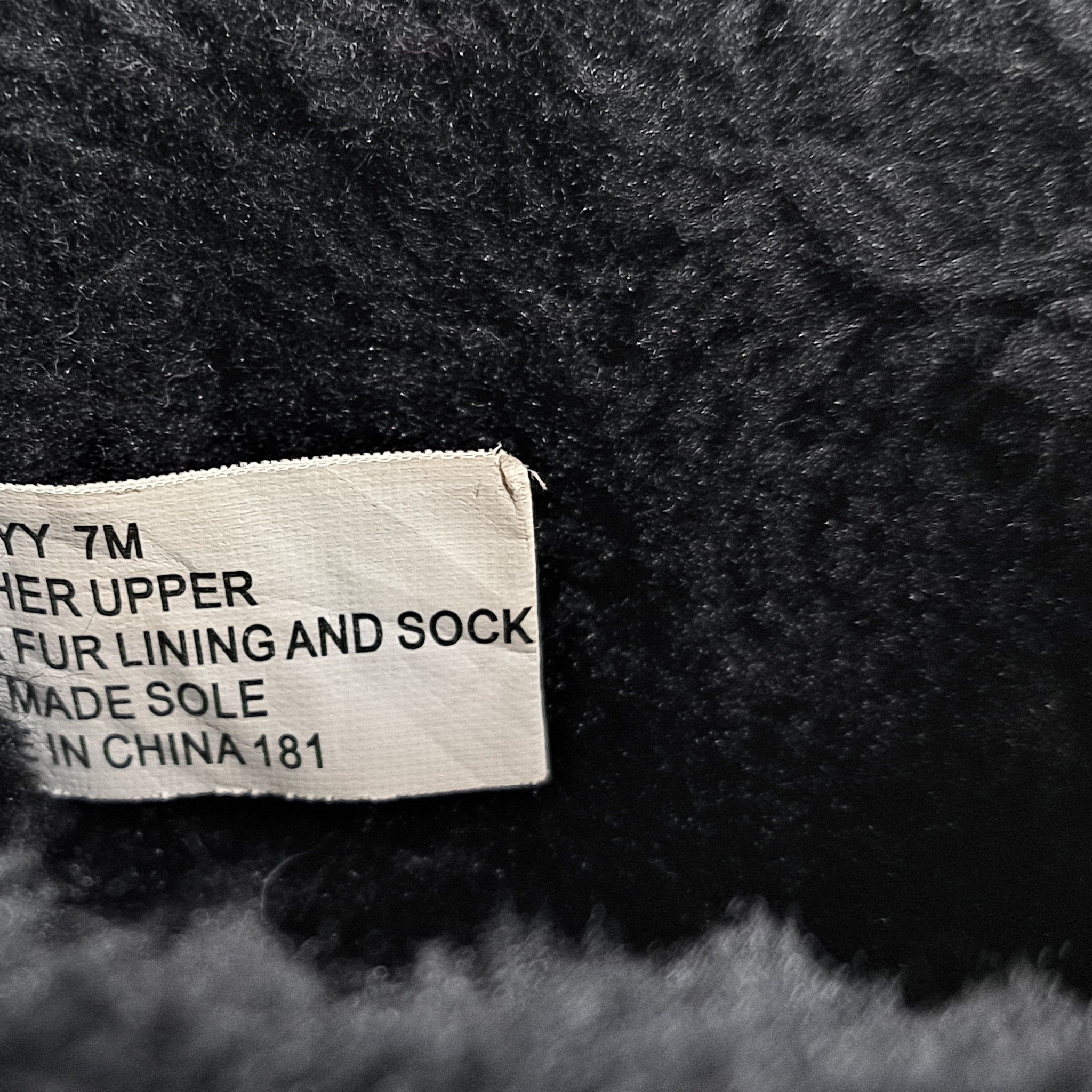 Steve Madden Grizzly Black Suede Fleece Lined Ankle Boots Booties Sz 7