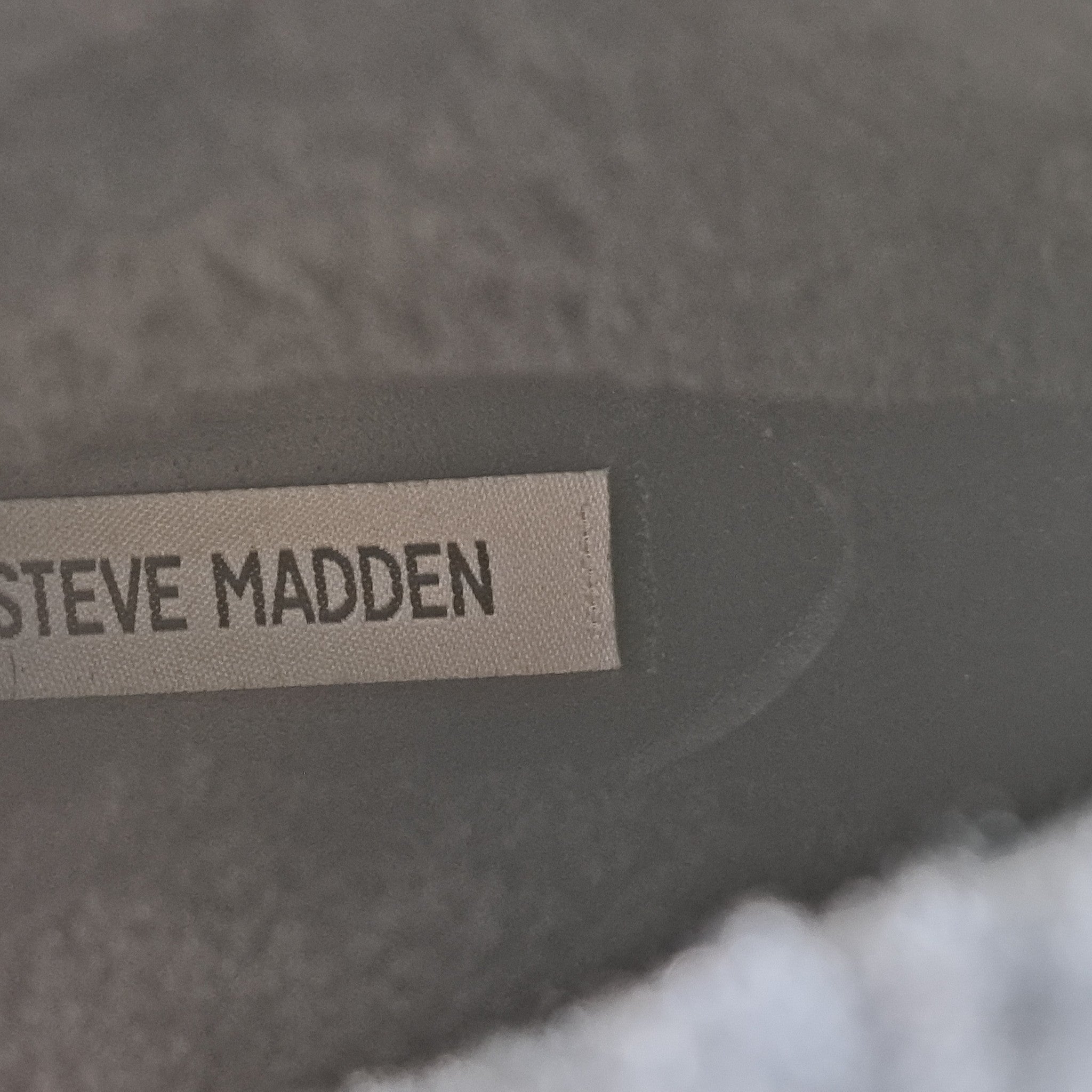 Steve Madden Grizzly Black Suede Fleece Lined Ankle Boots Booties Sz 7