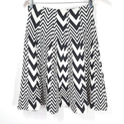 Sioni Skirt Black & White Abstract Print Flared Elastic Waist Thick Knit Size S