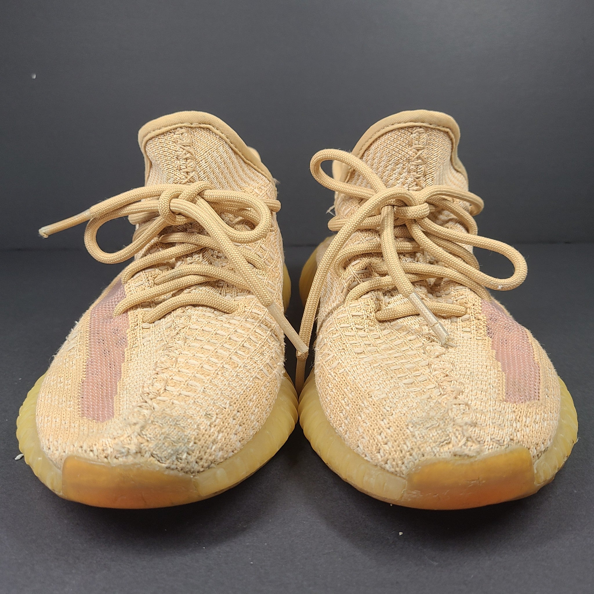 Adidas Women's Yeezy Boost 350 V2 Clay Sz 6.5