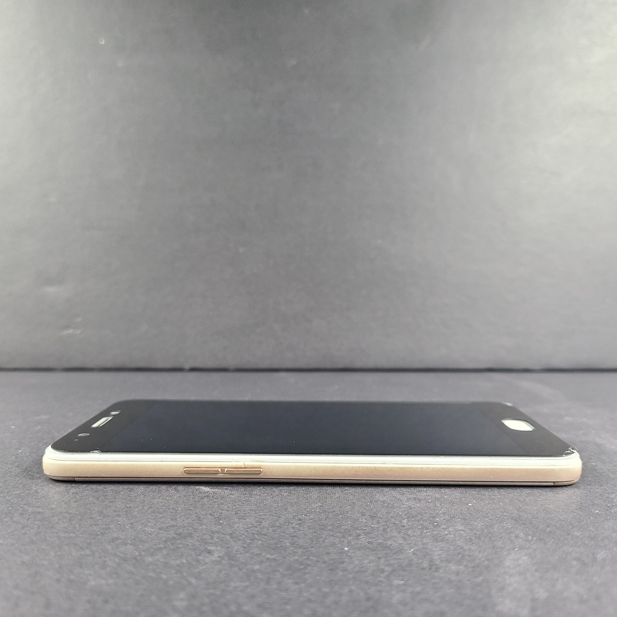 Oppo F1s 32GB 5.5in Unlocked Android Smartphone Rose Gold READ CRK