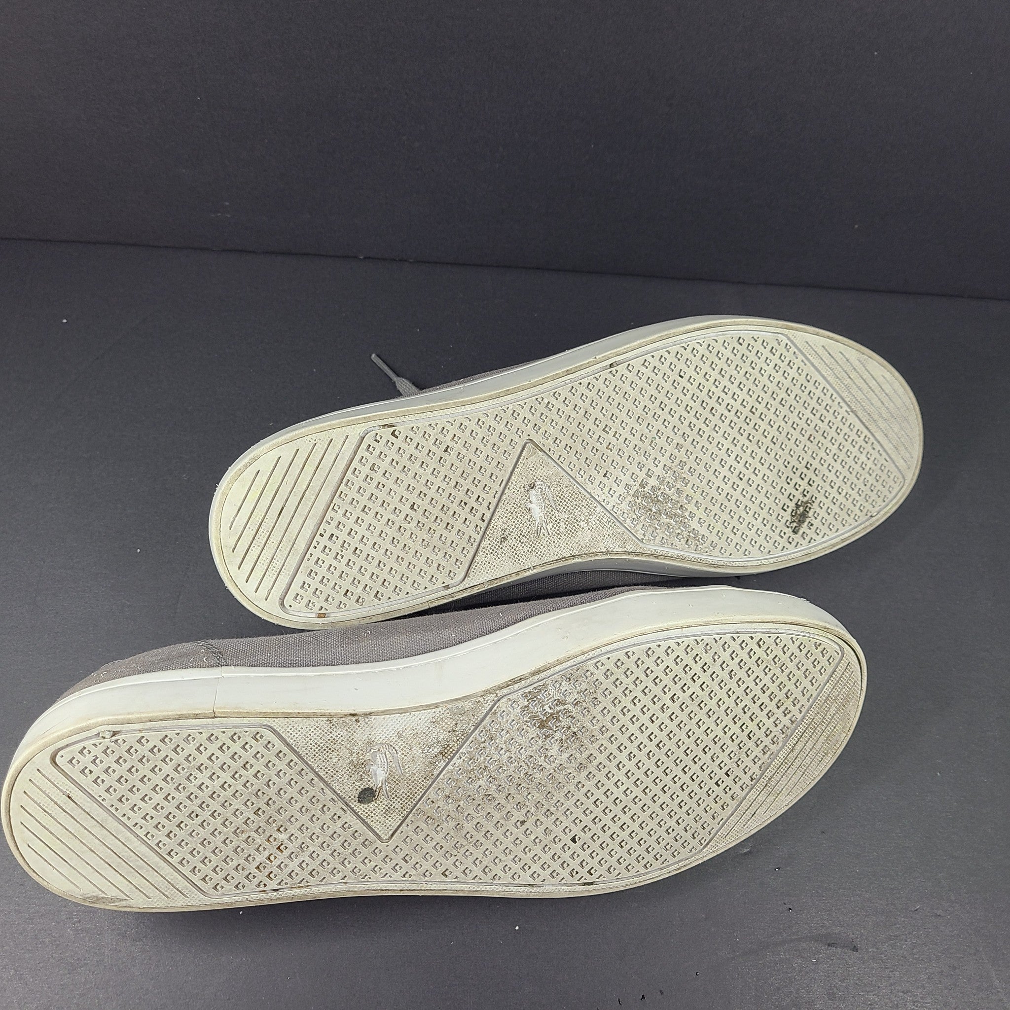 Lacoste Men's Straightset 418 1 Brz Canvas Sneakers Gray Sz 12