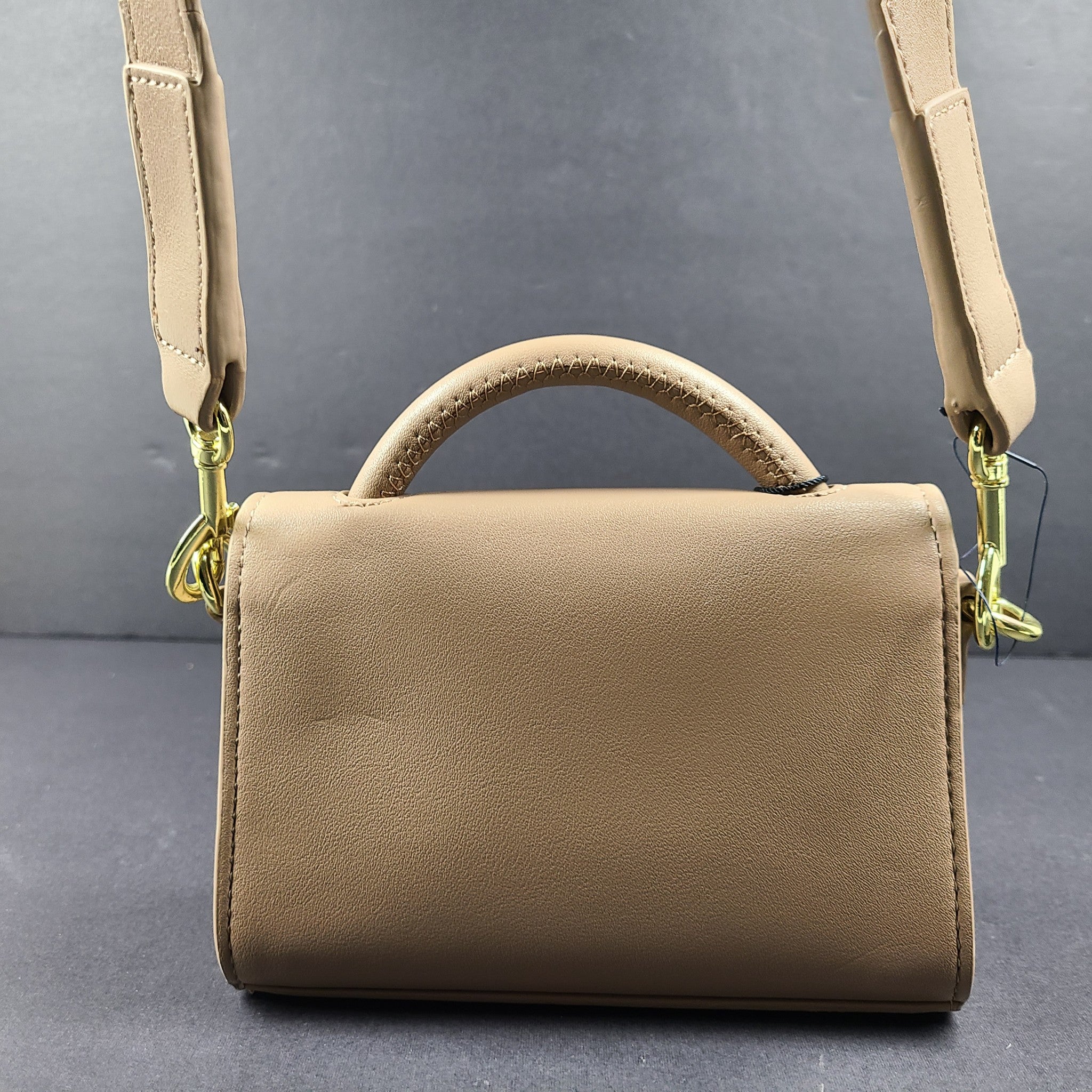 Tommy Hilfiger Modern Bar Flap Crossbody Bag Leather Purse Beige 4300039933