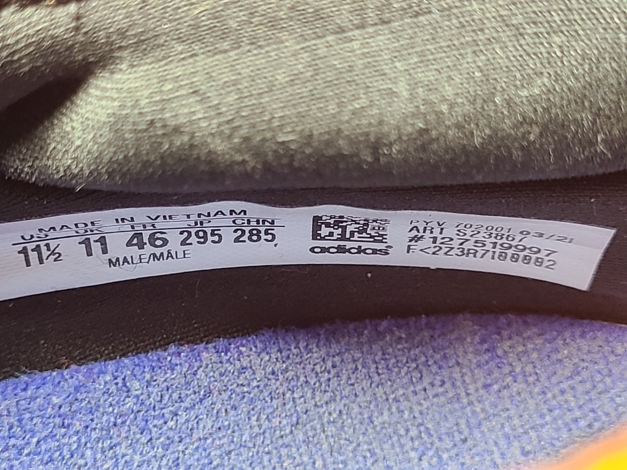 Adidas Men's UltraBoost 21 Black Pulse Aqua Sneakers Shoes S23867 Sz 11.5