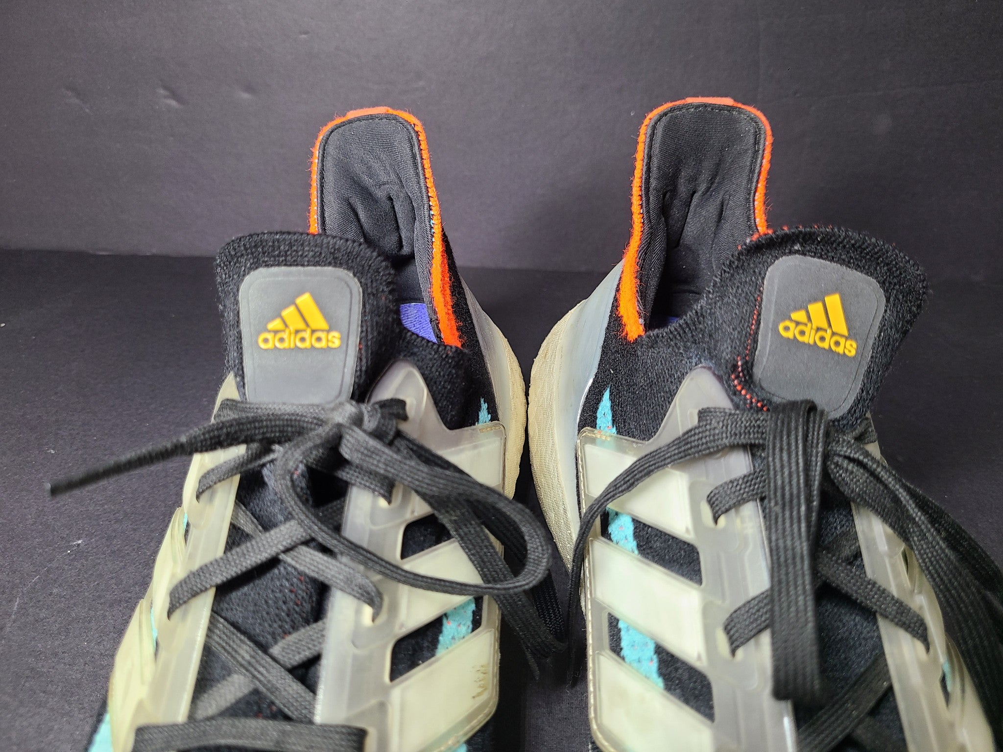 Adidas Men's UltraBoost 21 Black Pulse Aqua Sneakers Shoes S23867 Sz 11.5