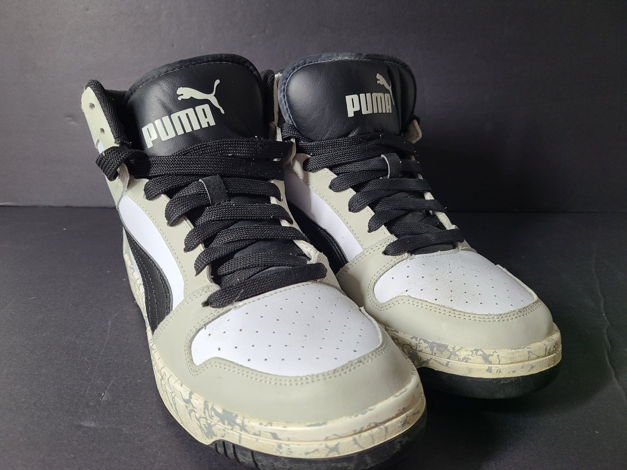 Puma Men's Rebound Layup Atypical Sneakers Basketball Training 385425-01 Sz. 9.5