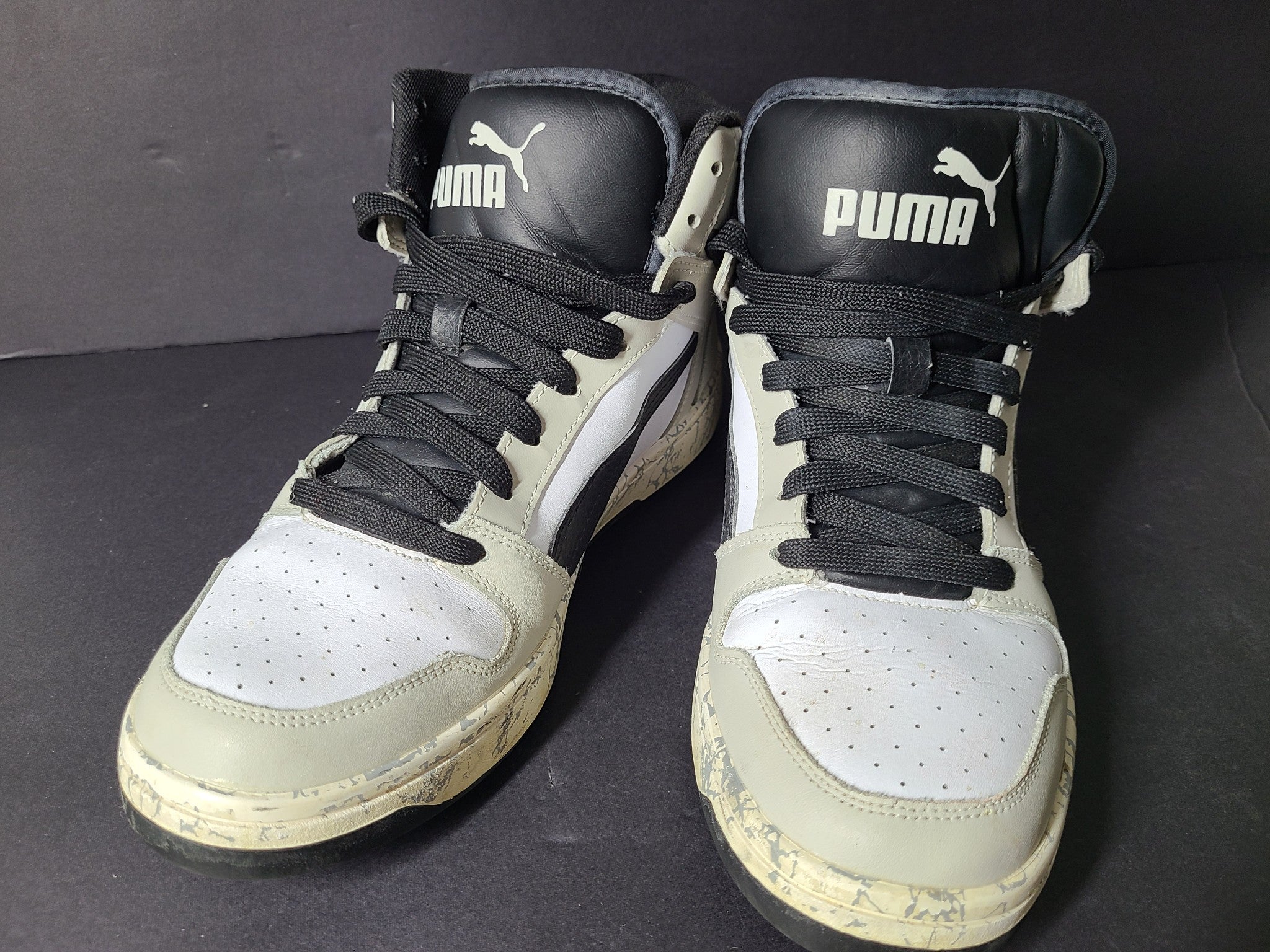 Puma Men's Rebound Layup Atypical Sneakers Basketball Training 385425-01 Sz. 9.5