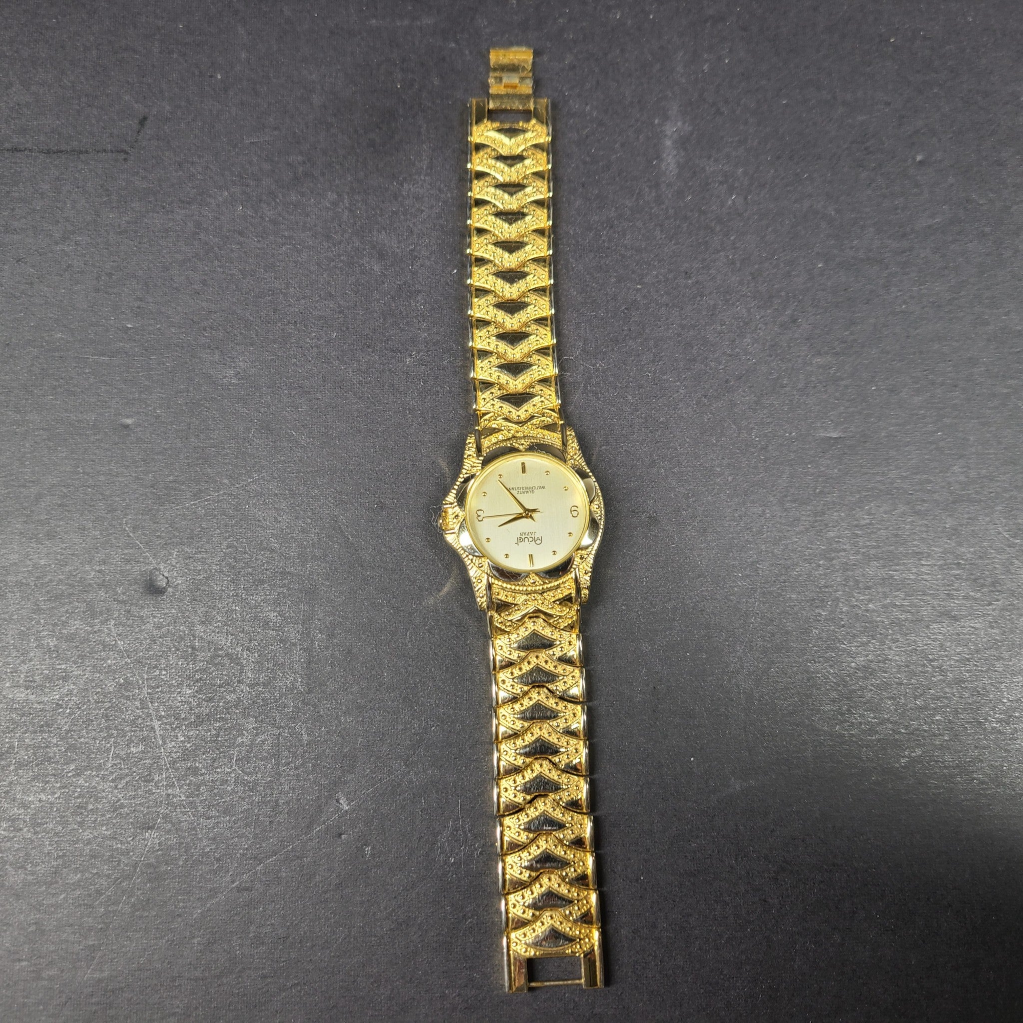Acuet Women's Gold Tone Quartz Watch Japan Movement 6.75" Wrist
