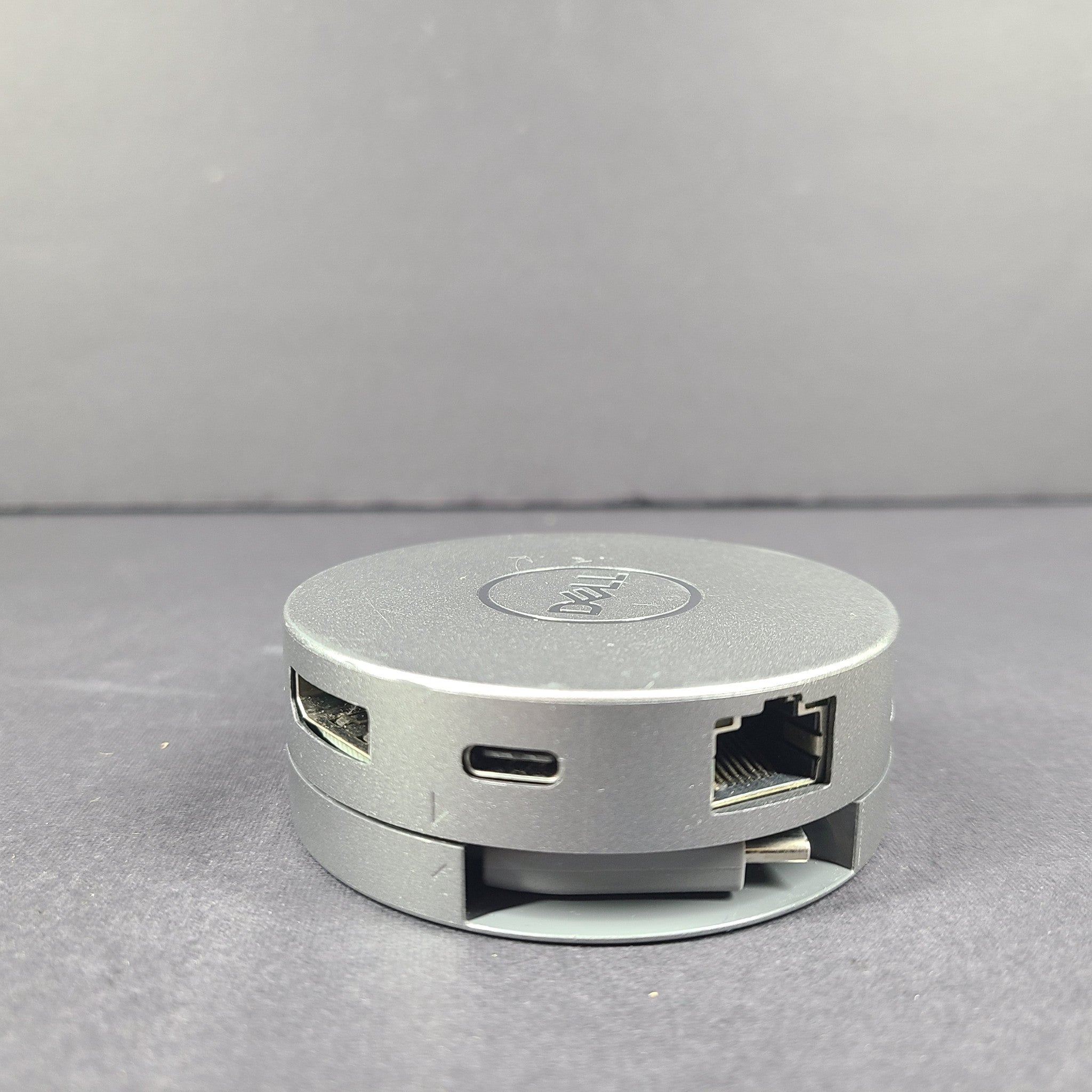 Dell Mobile Adapter DA310u Docking Station - VGA, HDMI, DP, USB-C