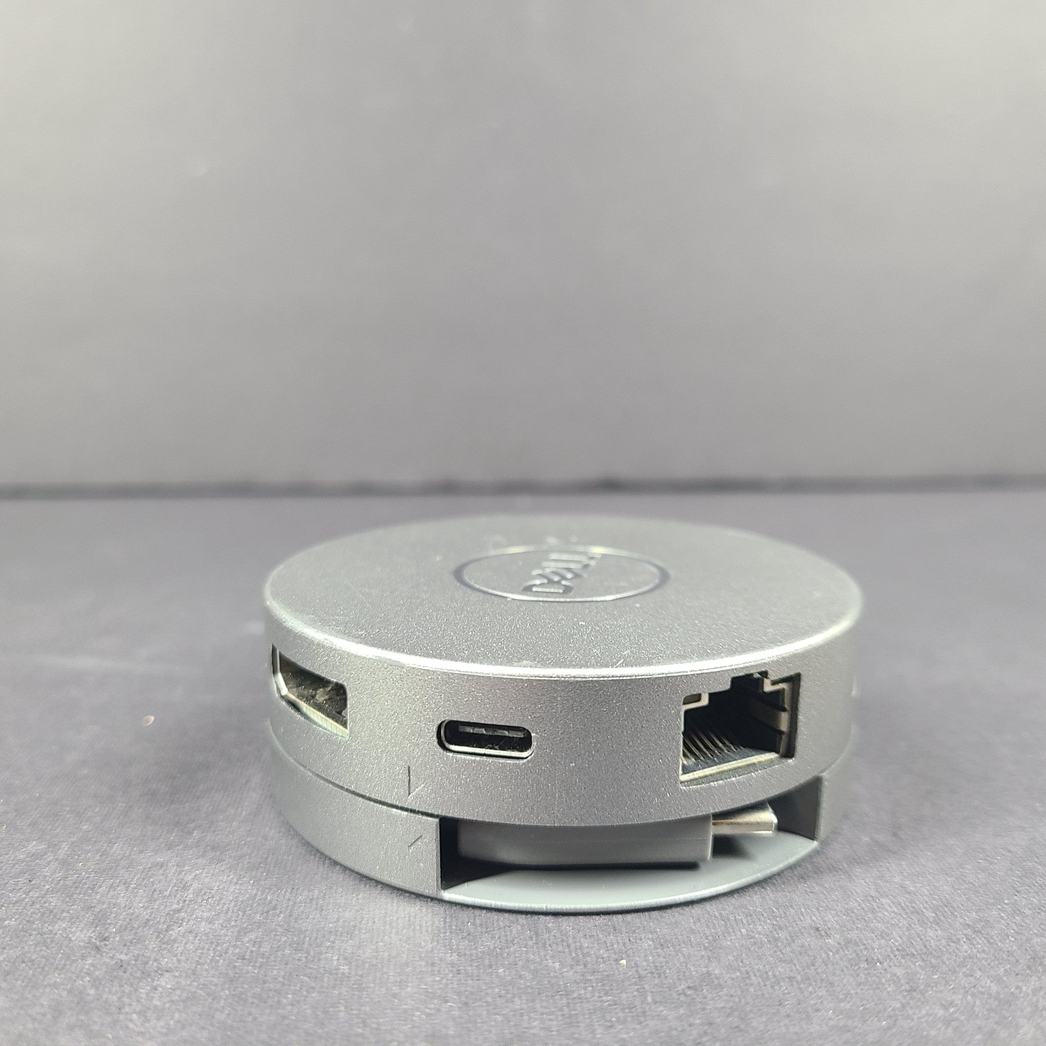 Dell Mobile Adapter DA310u Docking Station - VGA, HDMI, DP, USB-C