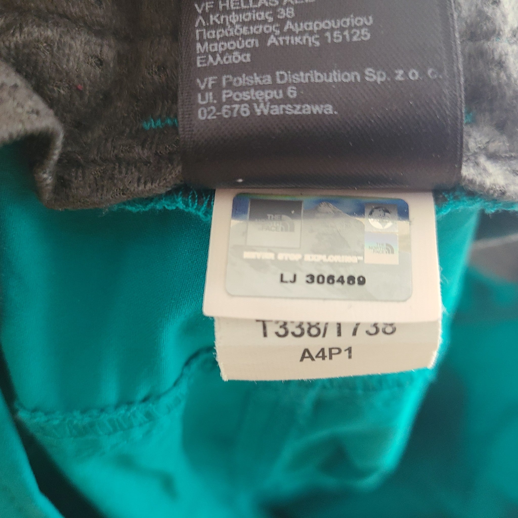 The North Face TNF Women’s Hiking Outdoor Shorts Turquoise Sz 2