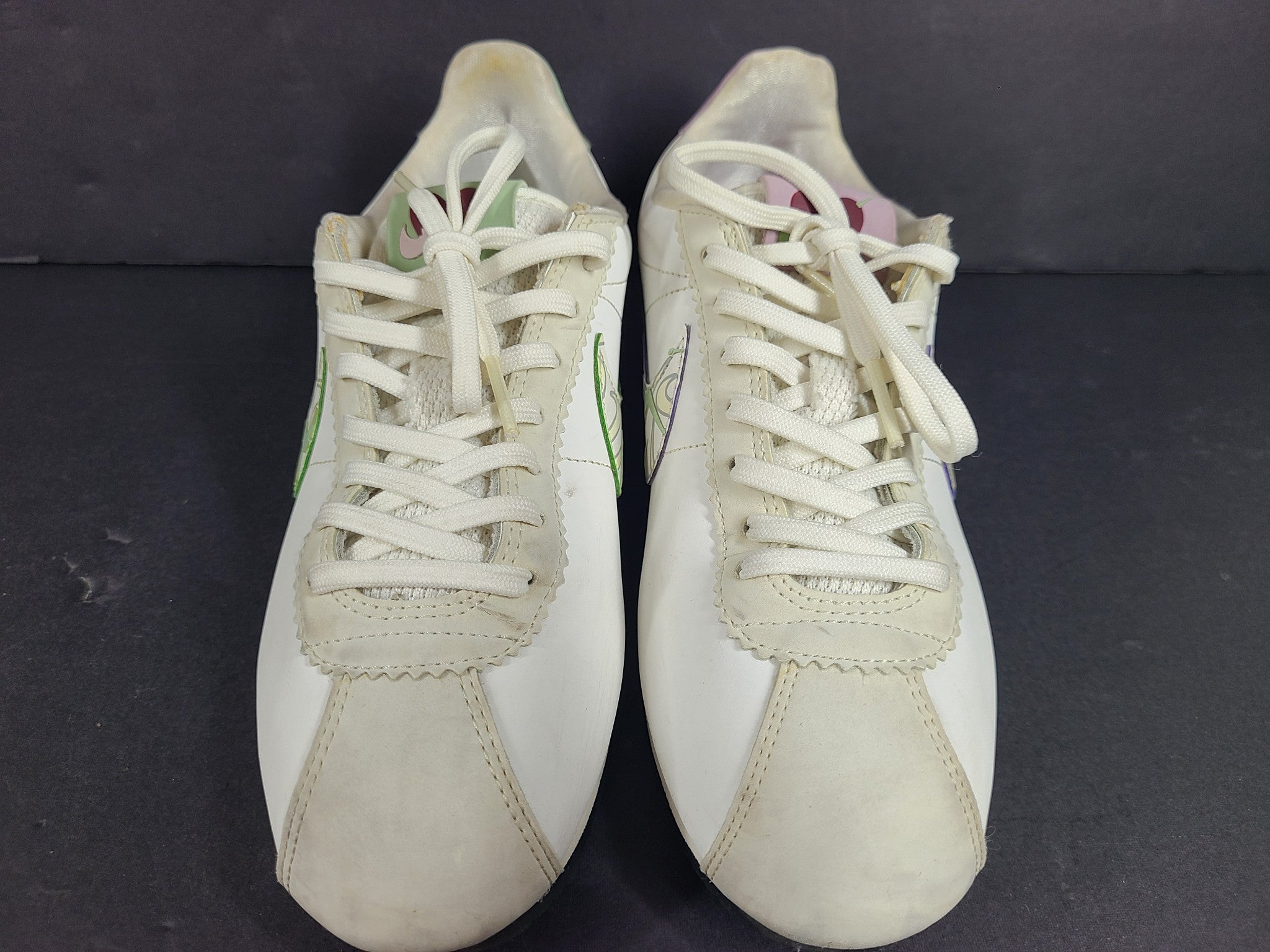 Nike Women's Classic Cortez SE "Valentine" Sneakers CI7854-100 White Size 7.5