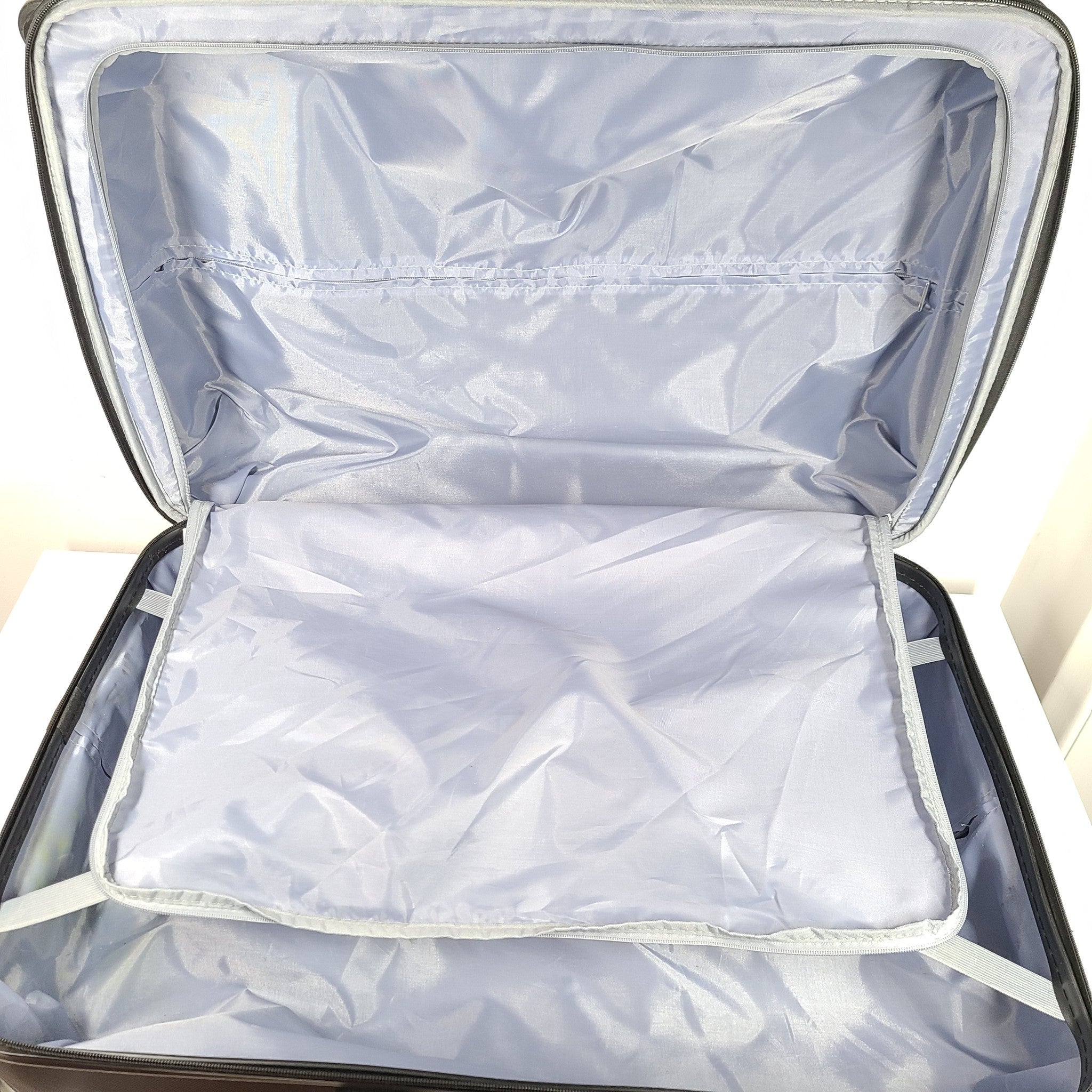 Outbound 29" Hardshell Spinner Luggage Expandable Suitcase Lightweight Black