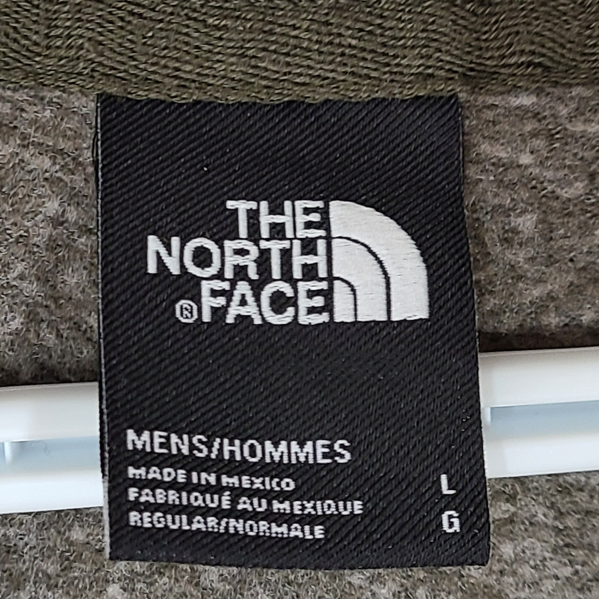 The North Face Men's Half Dome Pullover Hoodie Sweater Utility Green Sz L