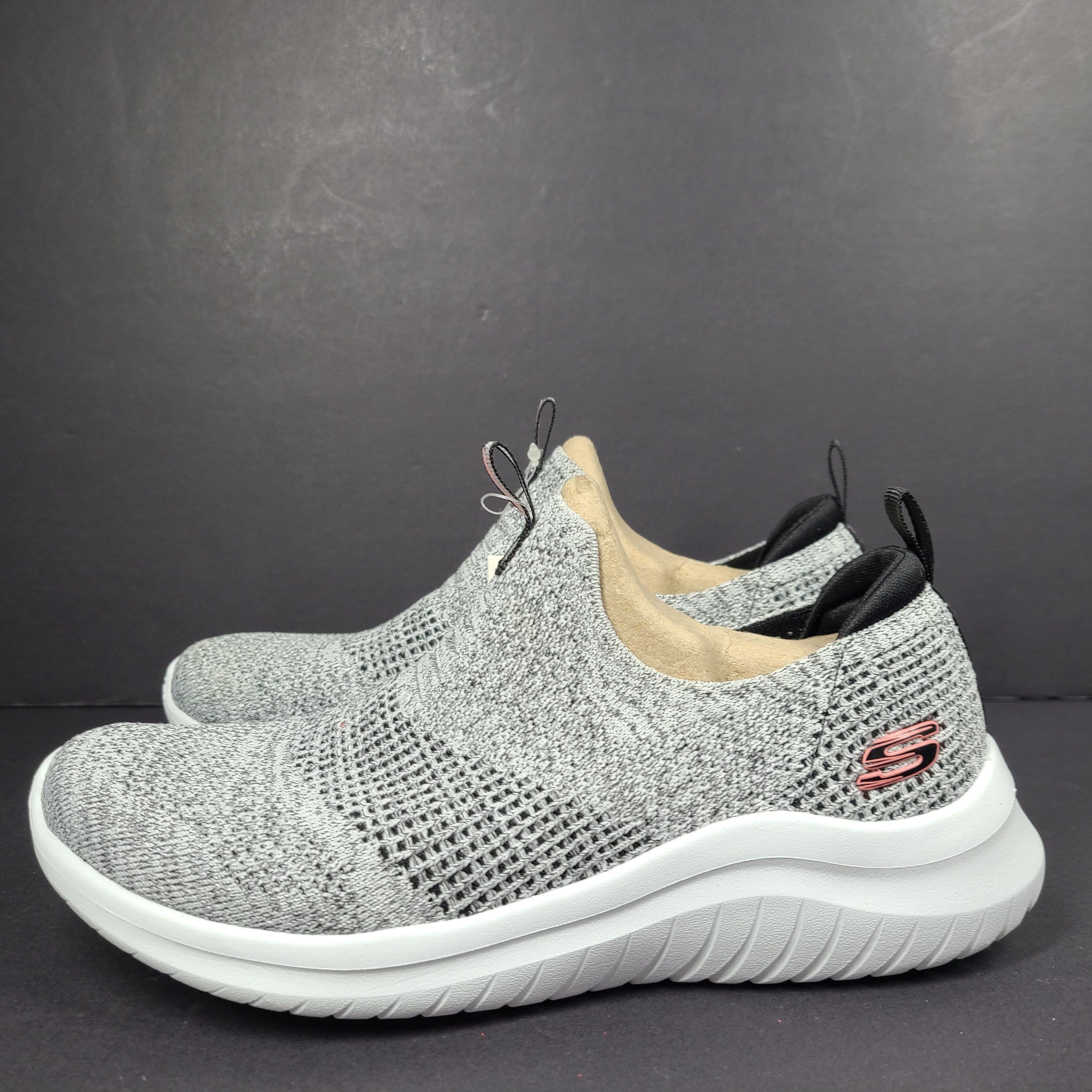 Skechers Women's Ultra Flex 3.0 Smooth Step Memory Foam Sneakers Gray Sz 10