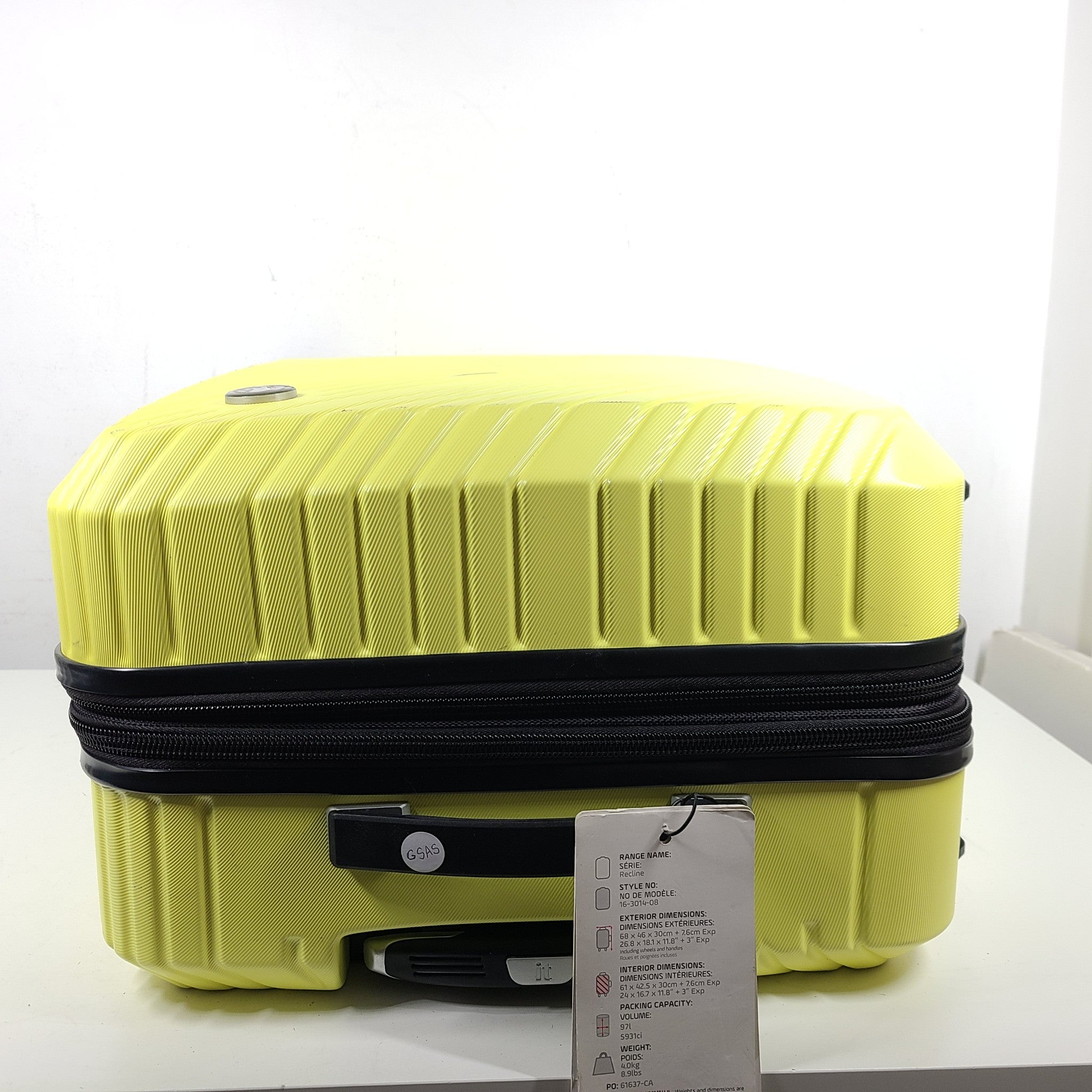 it luggage 27" Medium Spinner Expanding Hardshell Check In Luggage Light Yellow