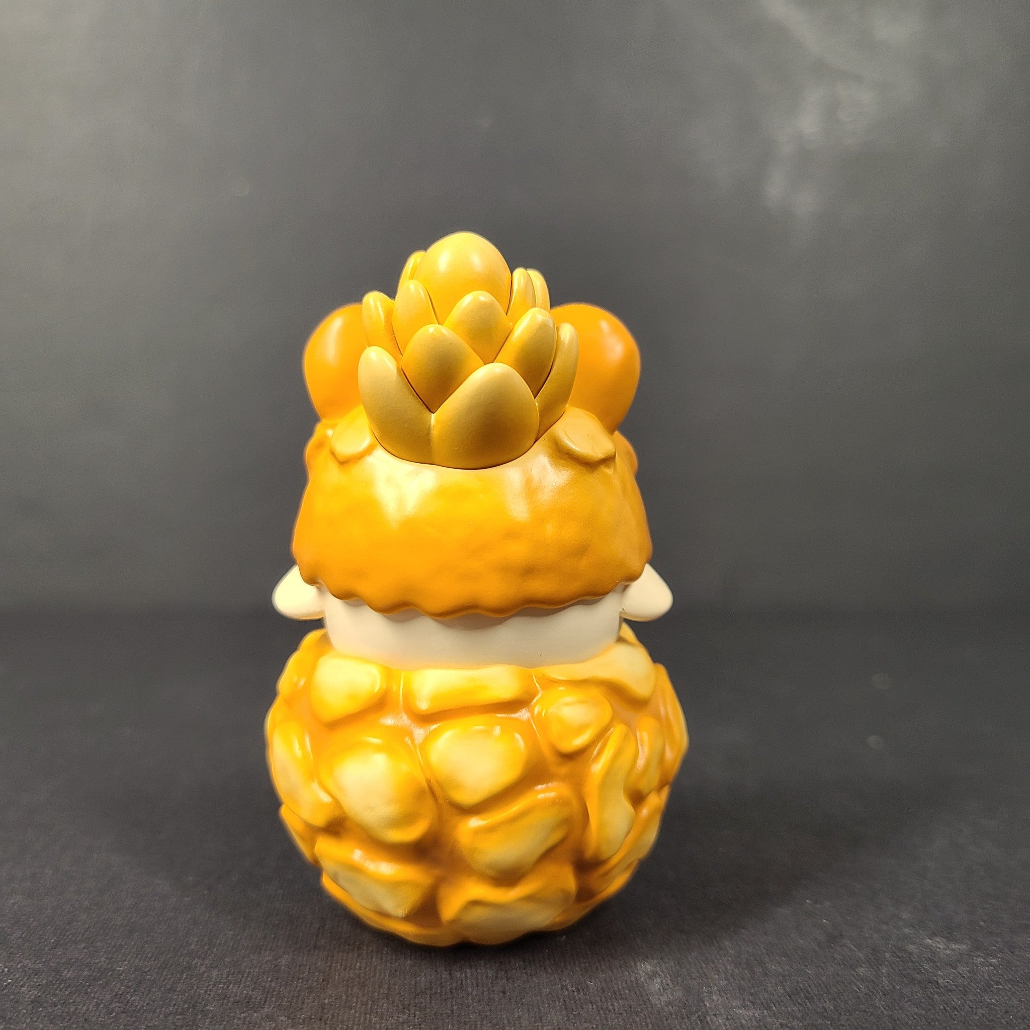 HEY DOLLS CRAYON Pink Dessert Series Mini Figure Pineapple Buns Designer Art Toy