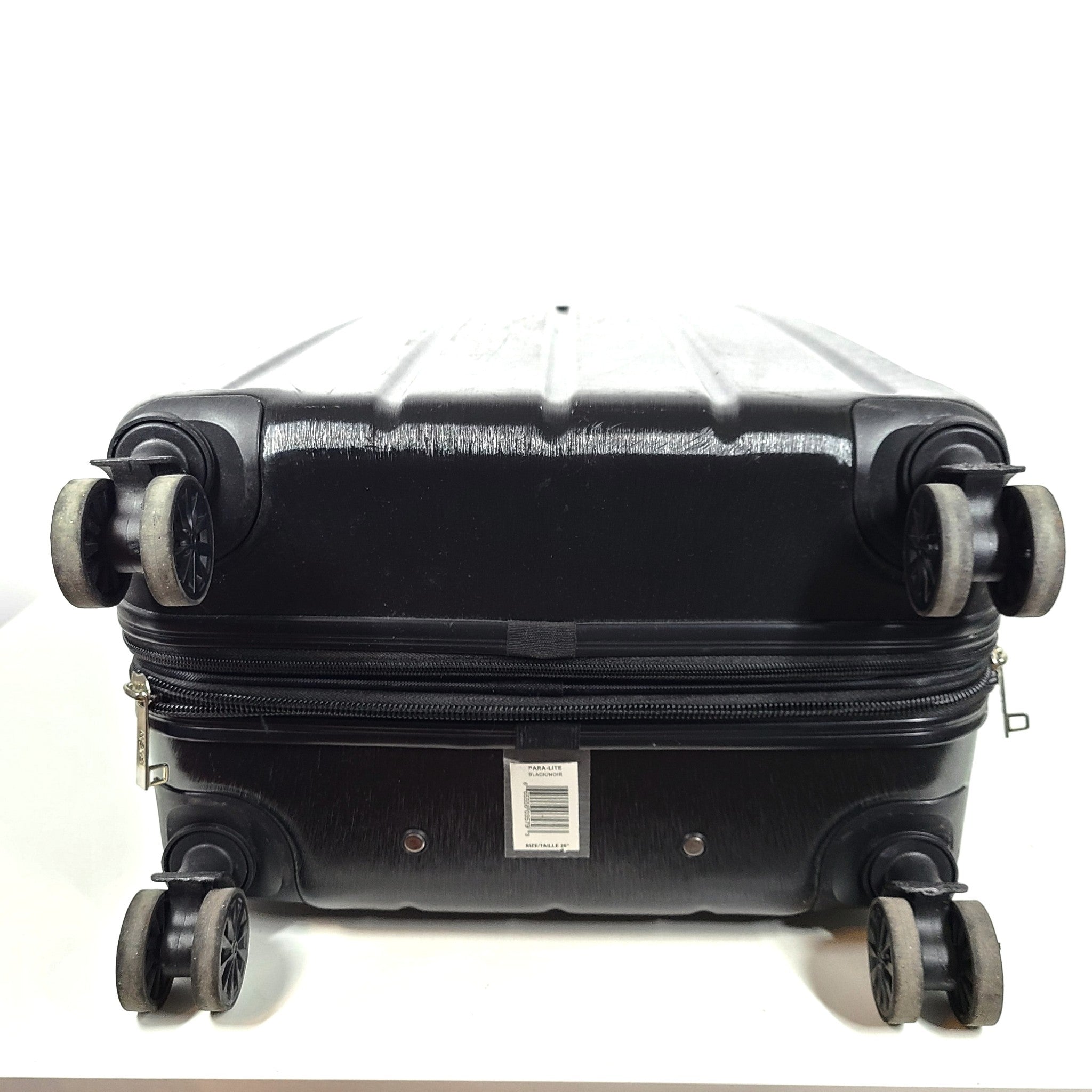 Heys 26" Para-lite Spinner Luggage Hardside PC Expandable TSA Locking Black