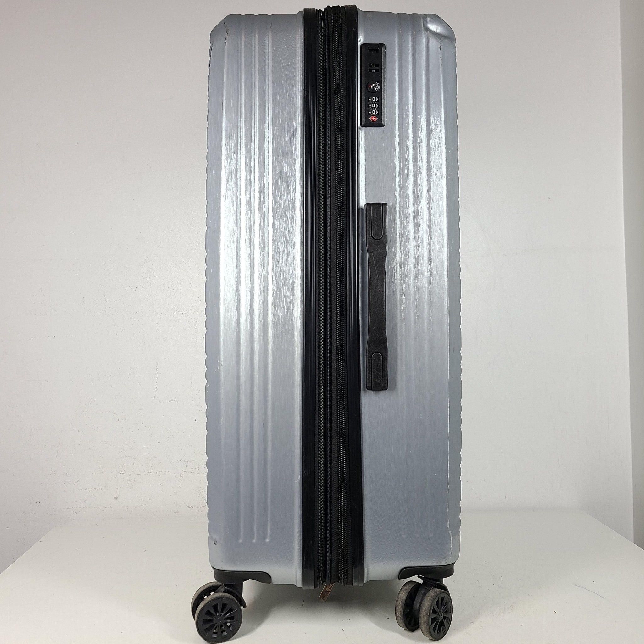 3 Pc Set Heys 21"/ 26"/ 29" Spinner Luggage Hardside Expandable TSA Lock Silver
