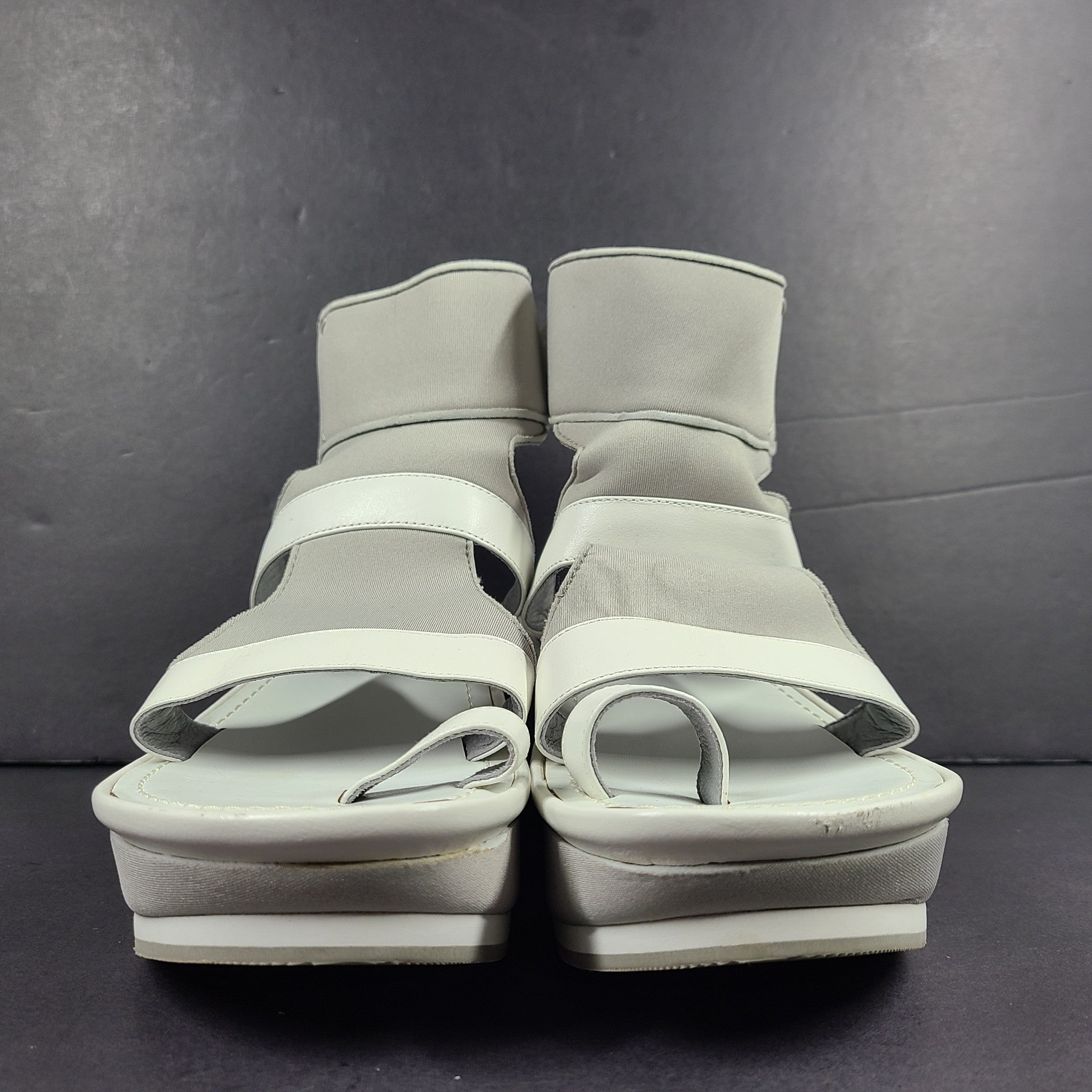 Max Studio Women's Quince Platform Sandals Neoprene Loop Toe Gray Sz 7.5