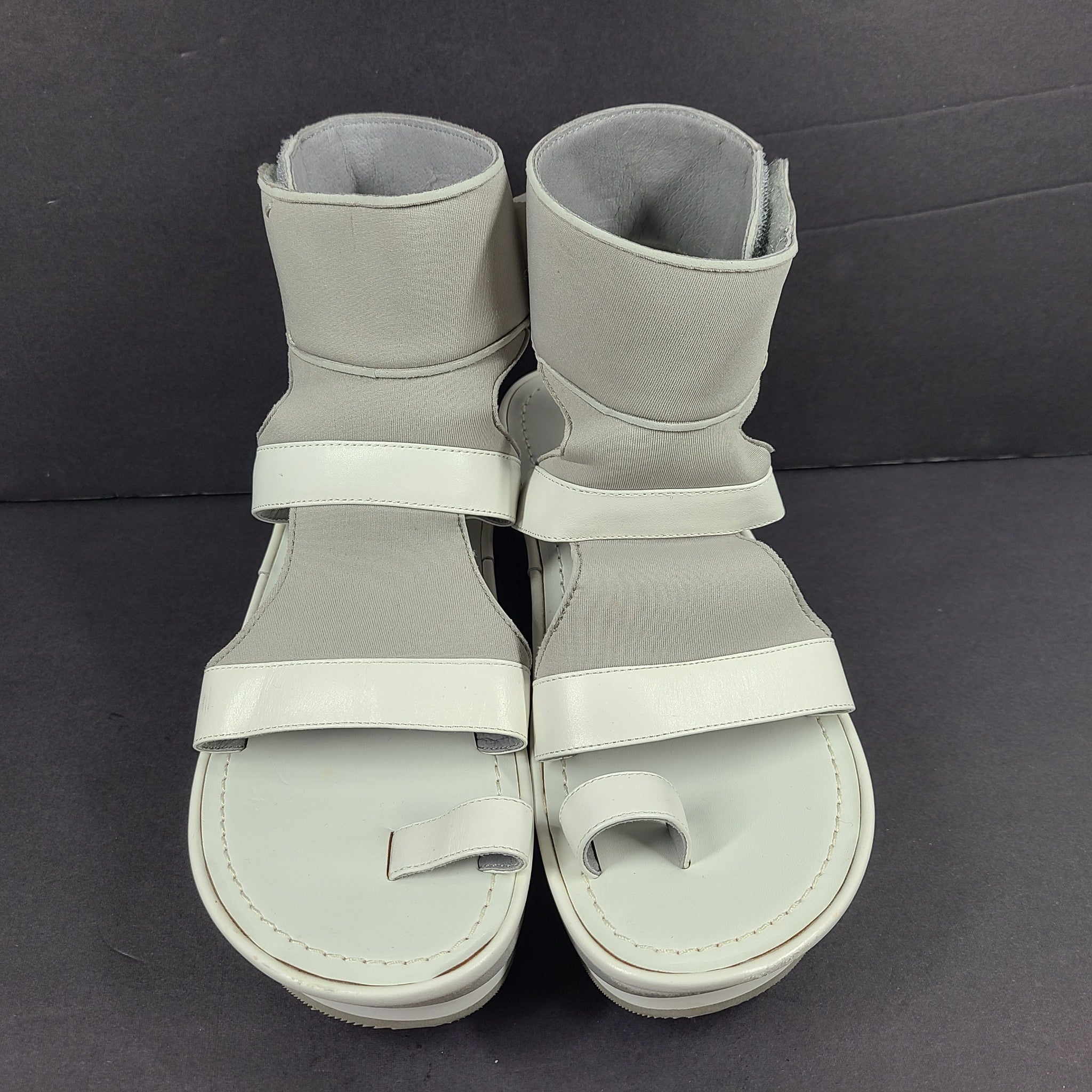 Max Studio Women's Quince Platform Sandals Neoprene Loop Toe Gray Sz 7.5