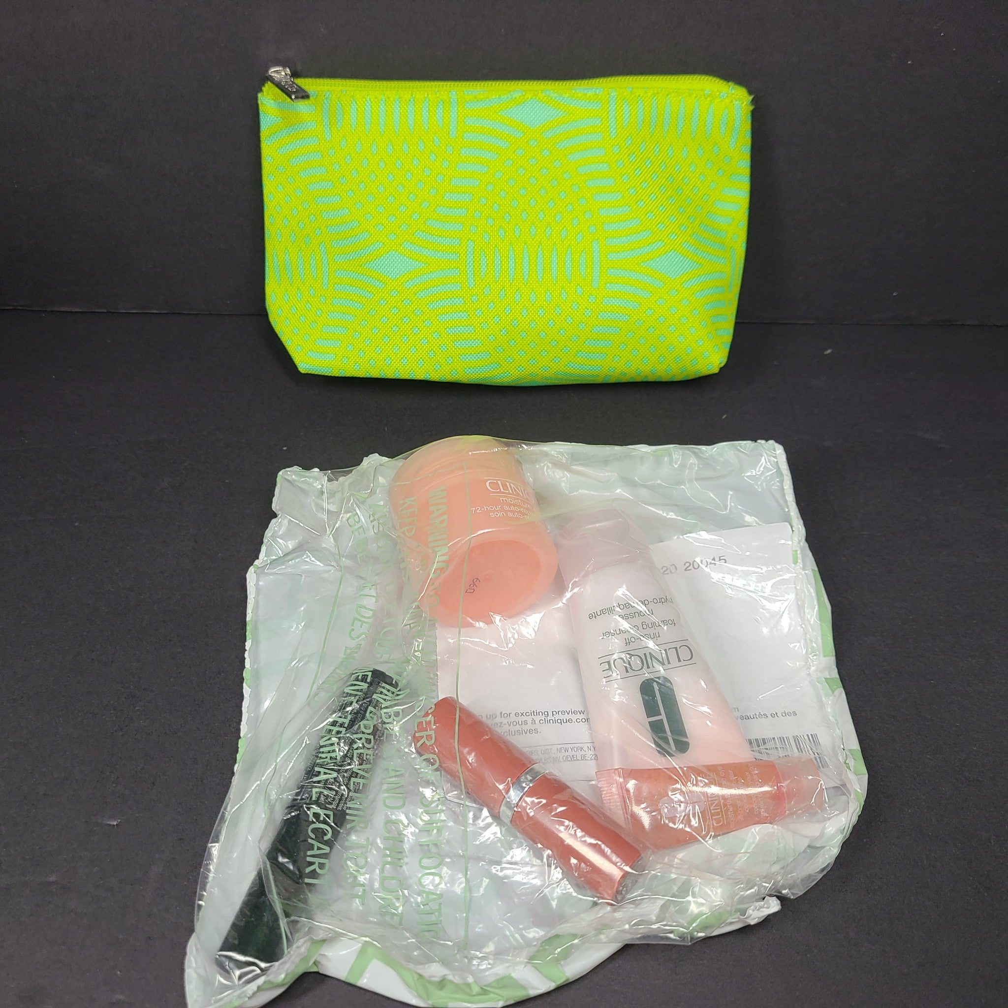6 Pc Set Clinique Gift Travel Set Mascara+ Lipstick+ Eye/Face Cream+ Cleanser
