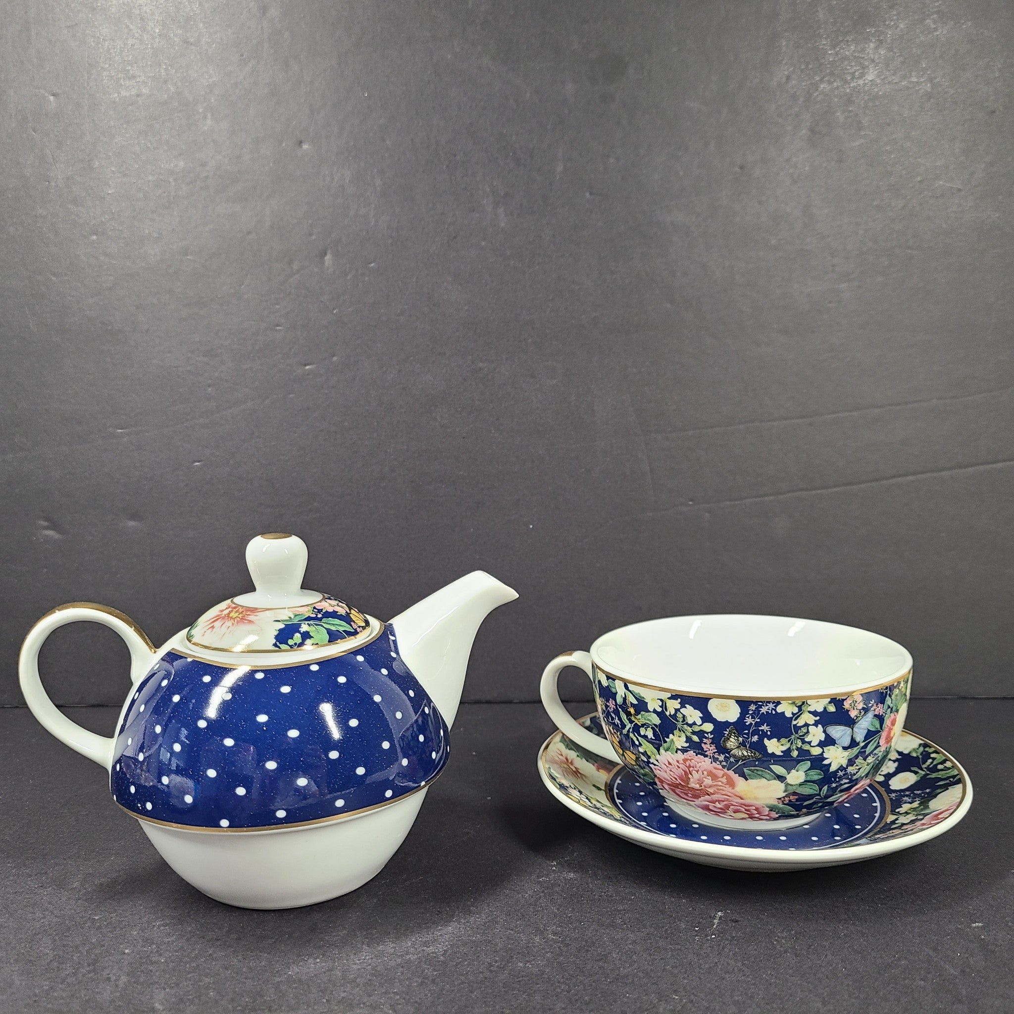 Old Tupton Ware Floral Garden Tea for One Set - Teapot & Cup & Saucer