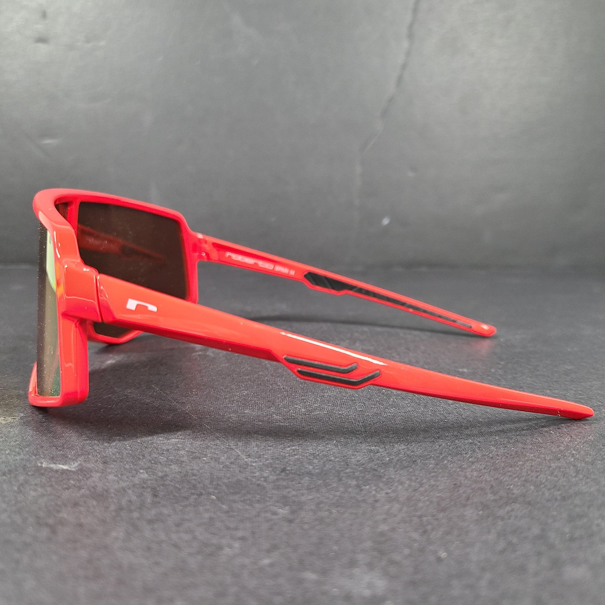 Roberto Martin R-Series 6 Total Red Sport Cycling Sunglasses RS2454 150 0 135