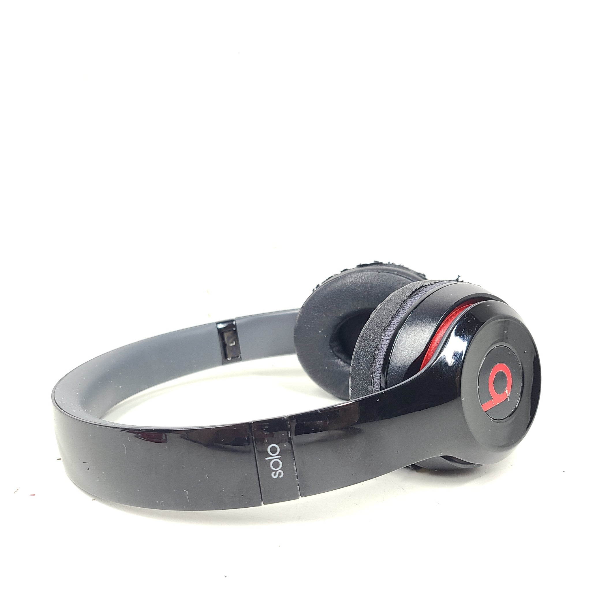 Beats by Dr. Dre Solo2 Wired On-Ear Headphones B0518 - Black/Red - READ!