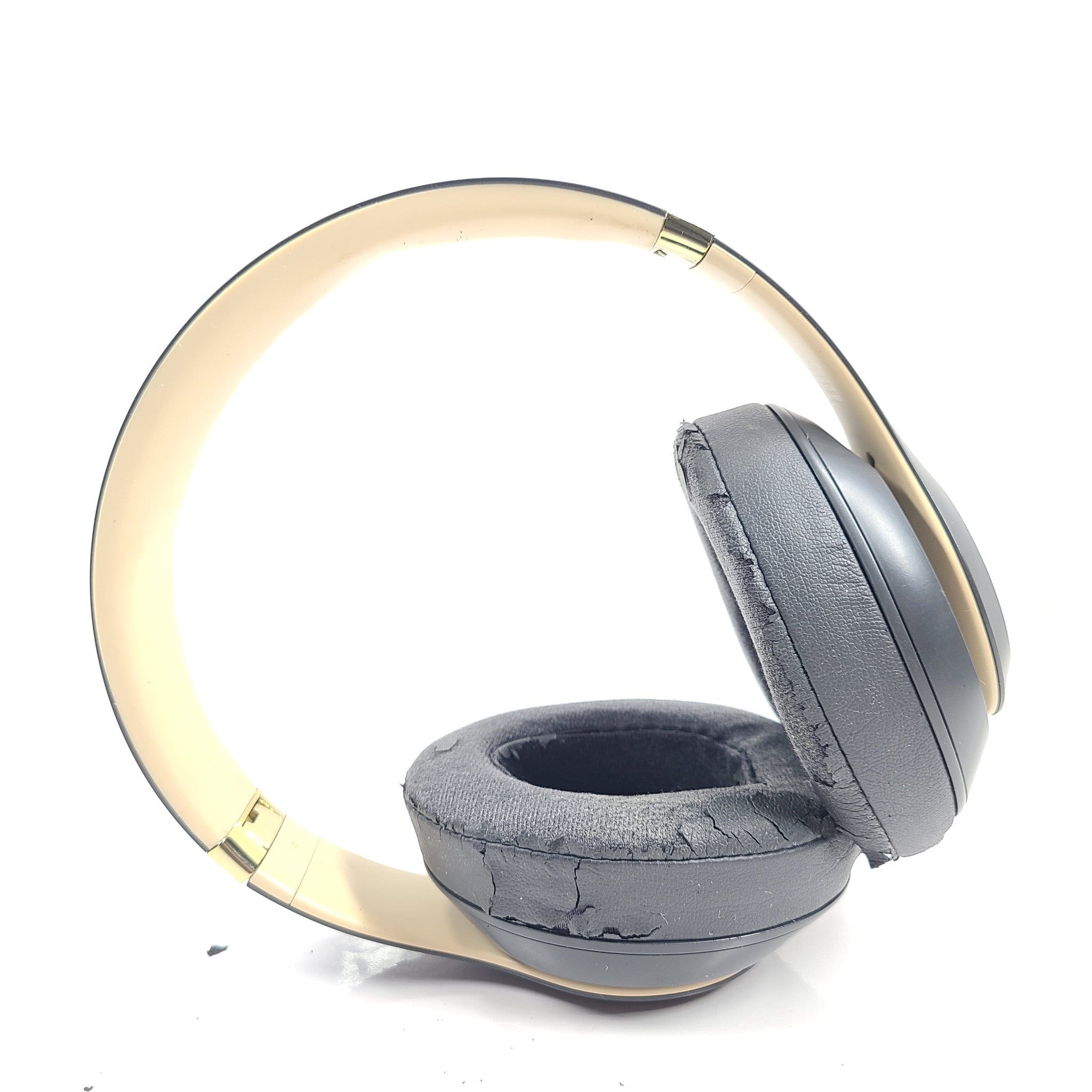 Beats by Dr. Dre Studio3 Wireless Headphones - Skyline A1914 - Shadow Gray