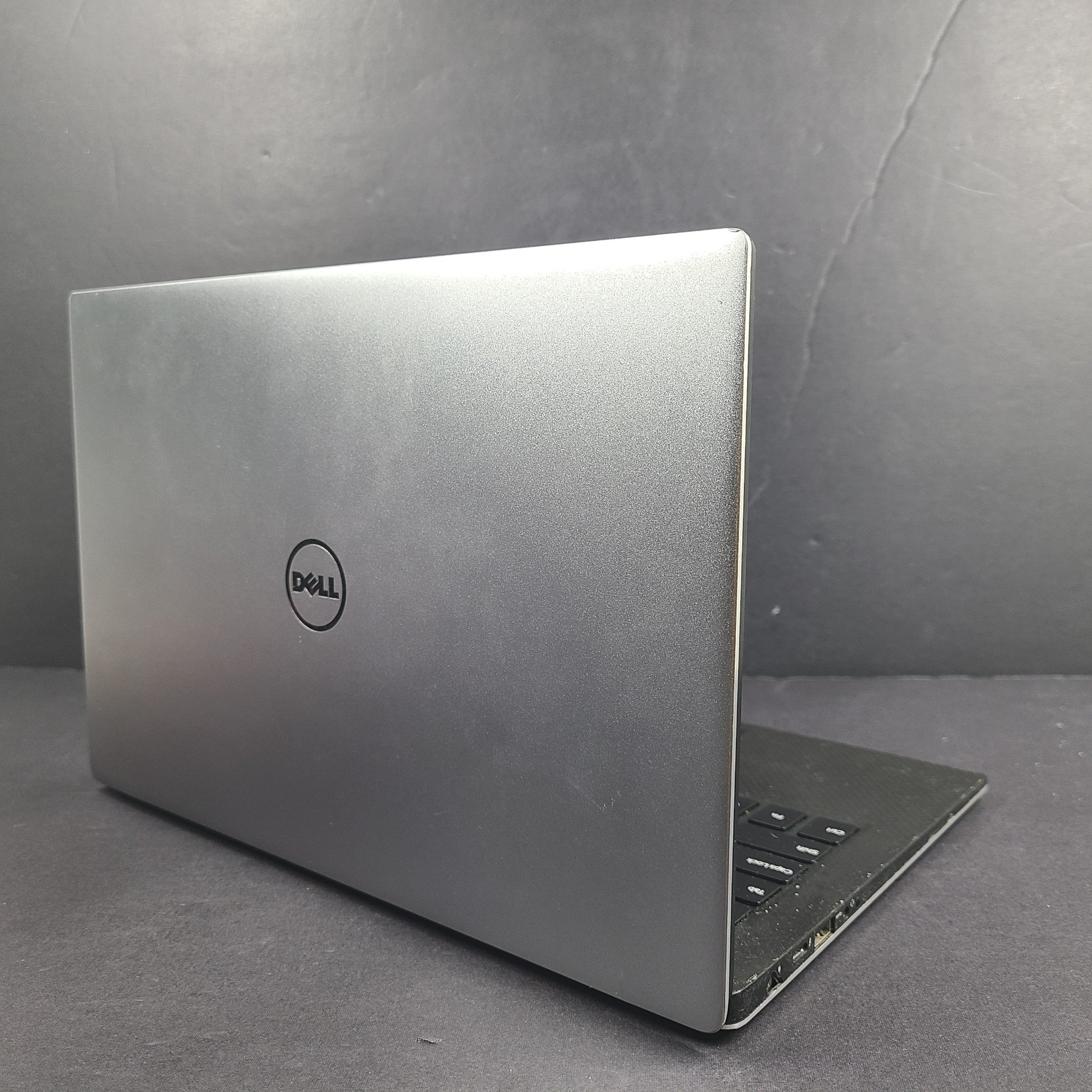Dell XPS 13 9350 13.3" 256GB SSD Intel Core i5-6200U @2.3GHz 8GB RAM READ