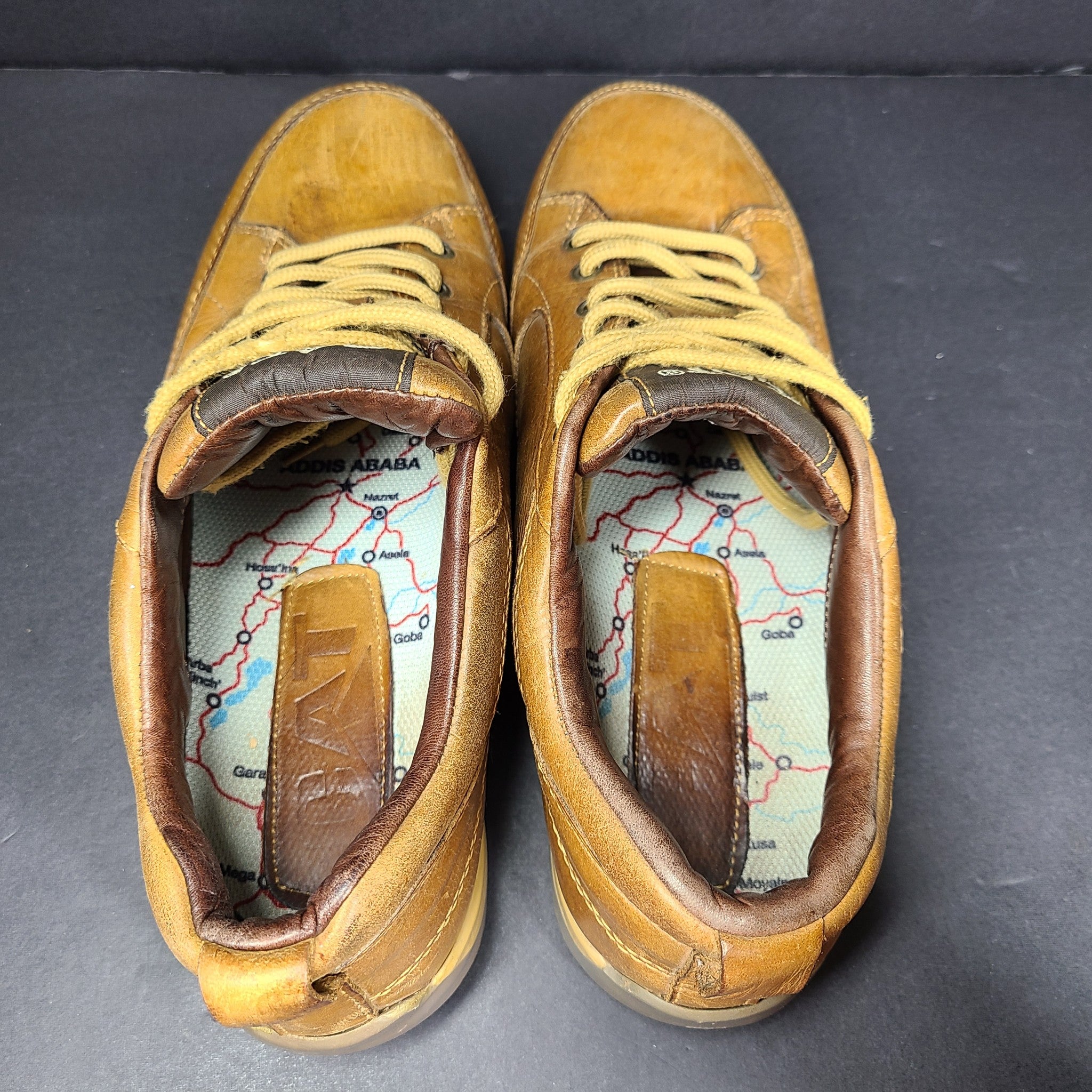 CAT Caterpillar Men's Leather Casual Shoes Brown Sz 9