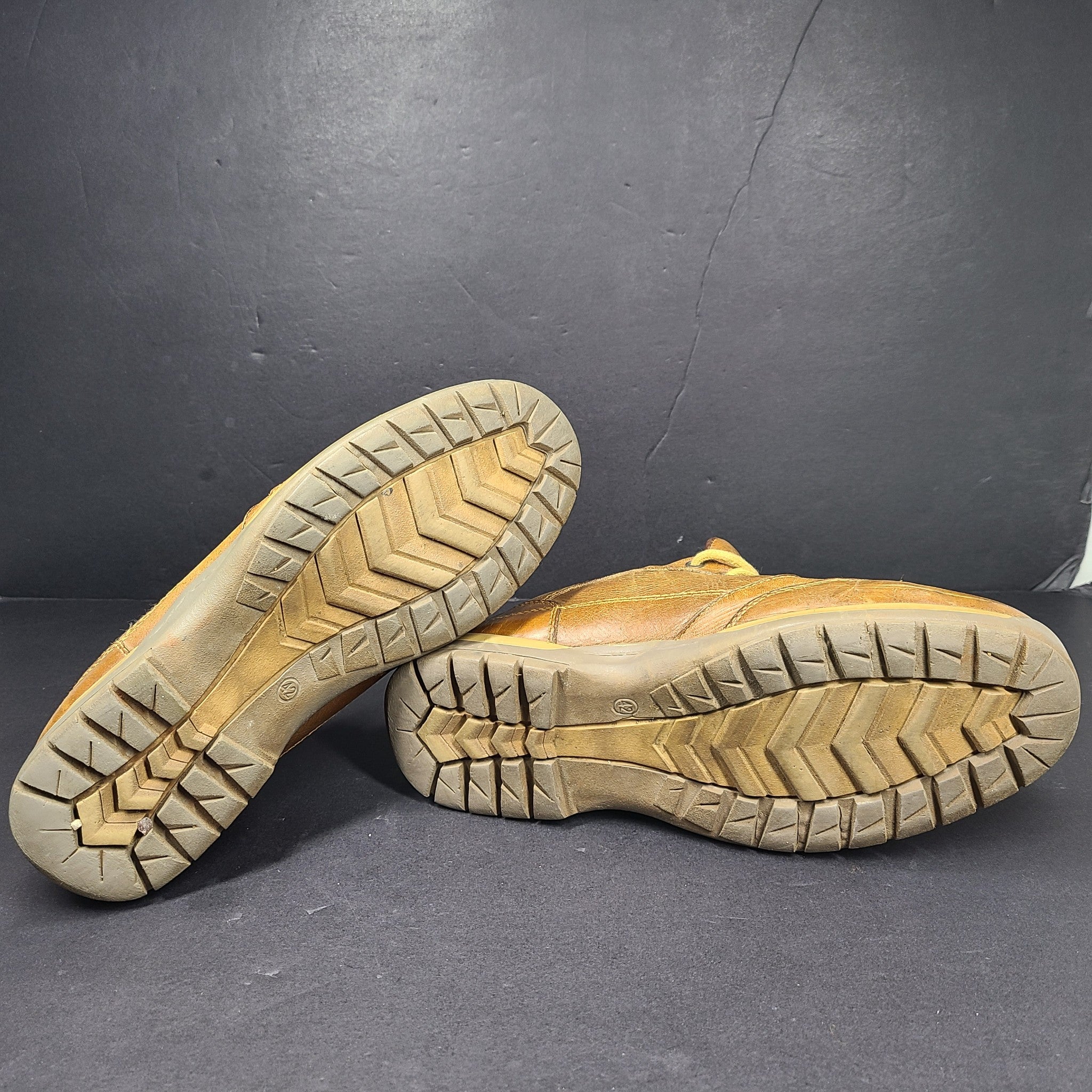 CAT Caterpillar Men's Leather Casual Shoes Brown Sz 9