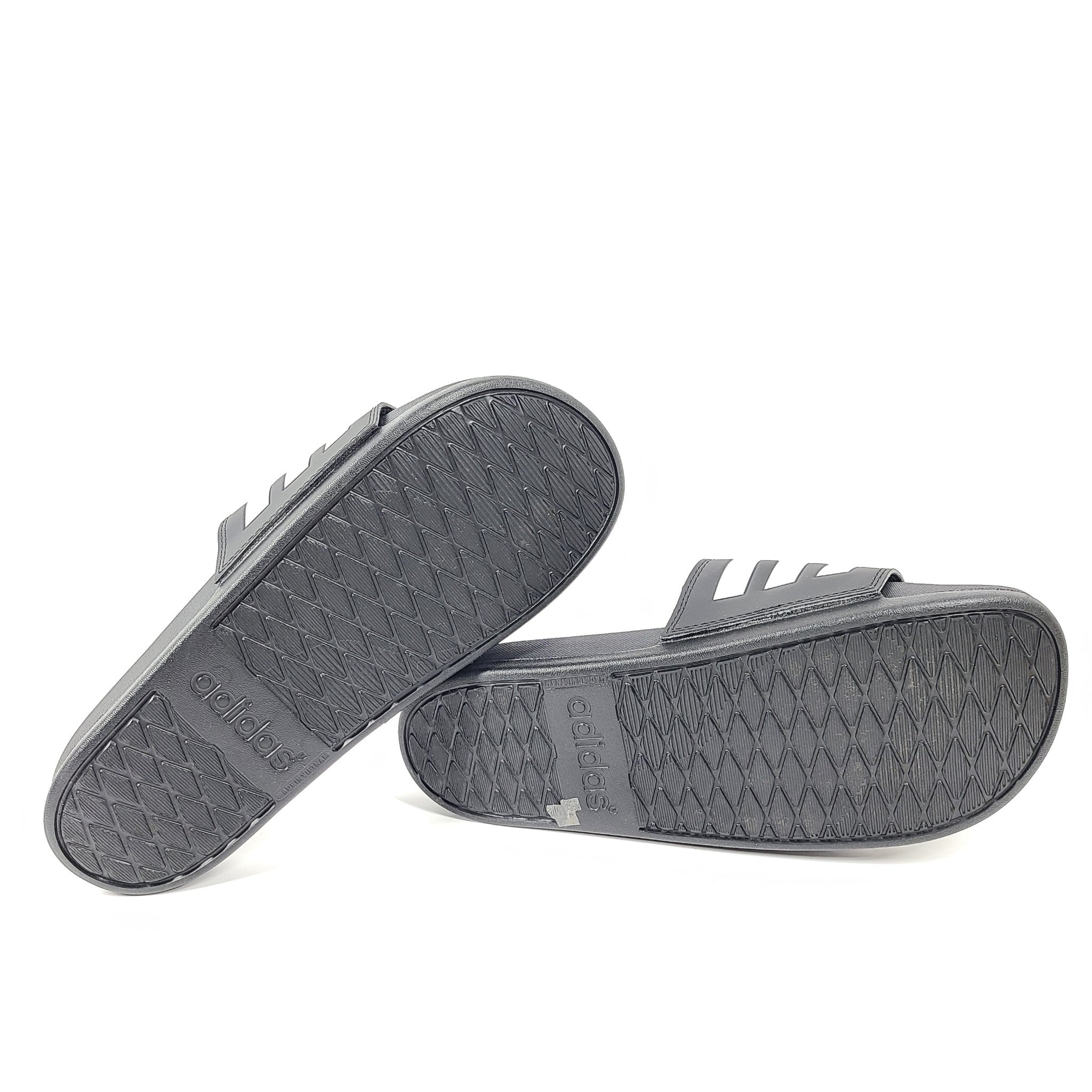 Adidas Men's Adilette Comfort Slides GZ5891 Pool Sandals Black Sz 8 NEW