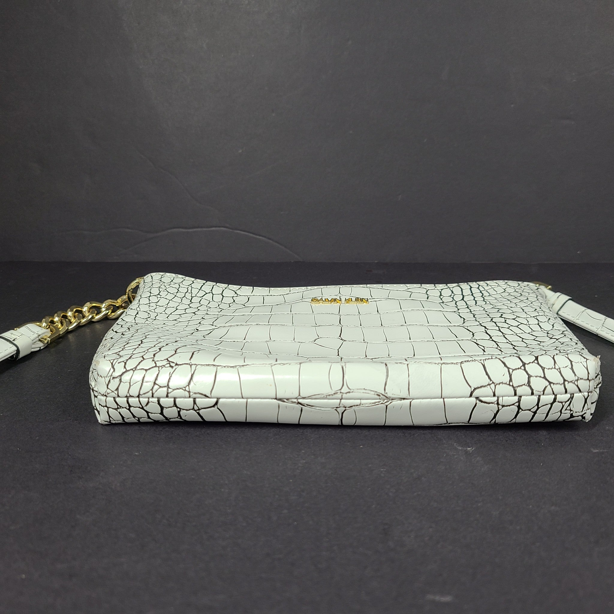 Calvin Klein Women's Small Crossbody Bag Croc Embossed Vegan Leather White