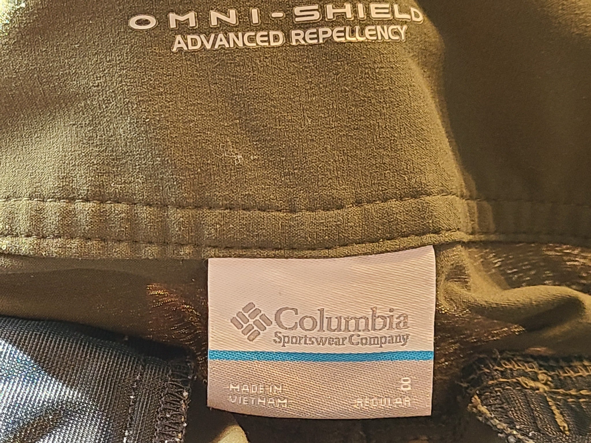 Columbia Women's City Slickerz II Roll-Up Pant Hiking Omni-Shield Green Sz 8